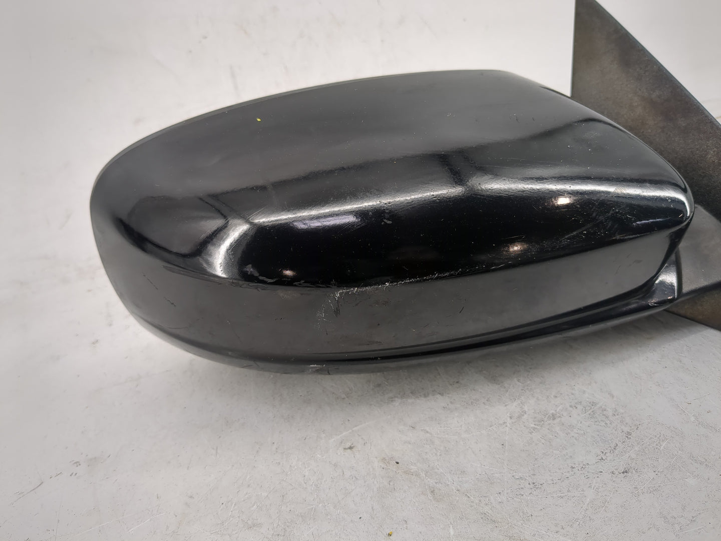 2011-2014 Chrysler 200 Passenger Side View Mirror - Right Door Mirror OEM Used - Oemusedautoparts1.com