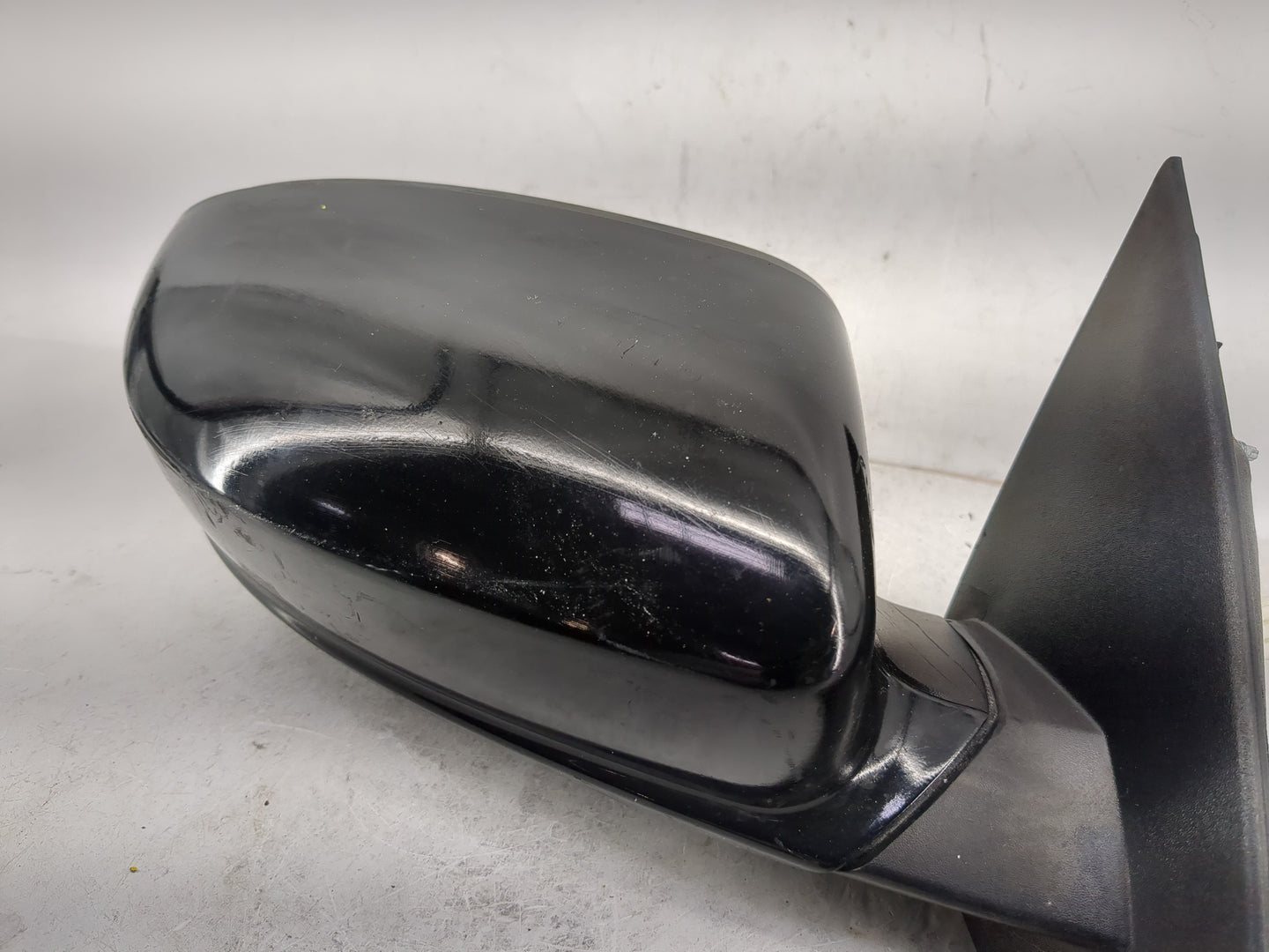 2011-2014 Chrysler 200 Passenger Side View Mirror - Right Door Mirror OEM Used - Oemusedautoparts1.com