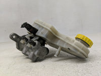 2011-2014 Chrysler 200 Brake Master Cylinder 1300401 - Oemusedautoparts1.com