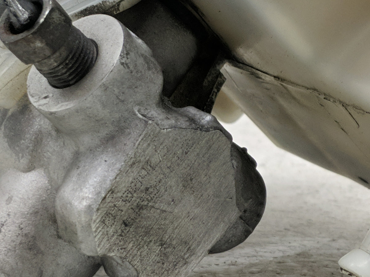 2011-2014 Chrysler 200 Brake Master Cylinder 1300401 - Oemusedautoparts1.com