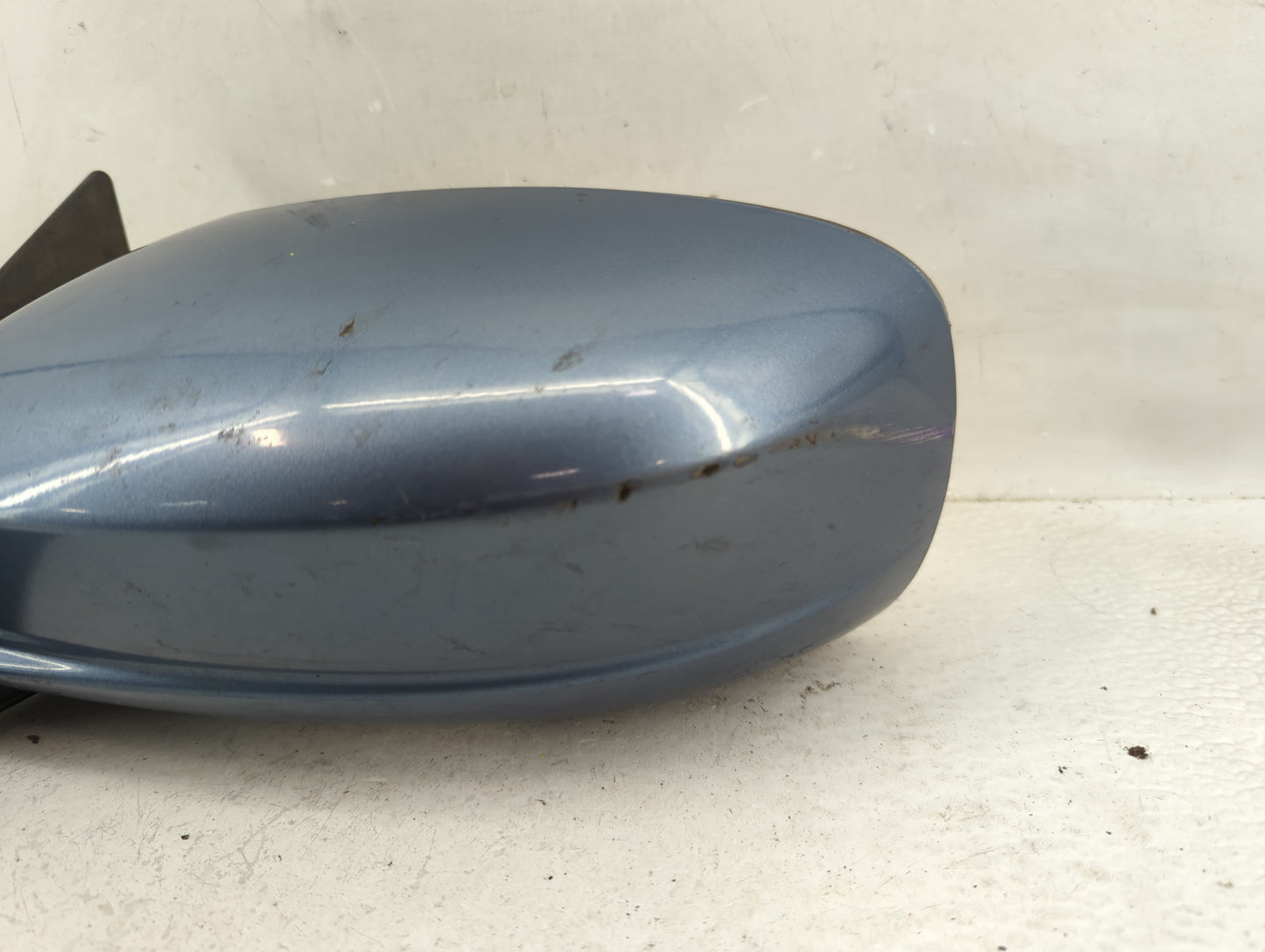 2011-2014 Chrysler 200 Driver Side View Mirror - Left Door Mirror OEM Used - Oemusedautoparts1.com