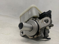 2011-2014 Chrysler 200 Brake Master Cylinder - Oemusedautoparts1.com