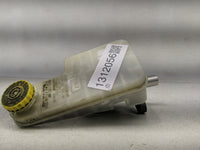 2011-2014 Chrysler 200 Brake Master Cylinder - Oemusedautoparts1.com