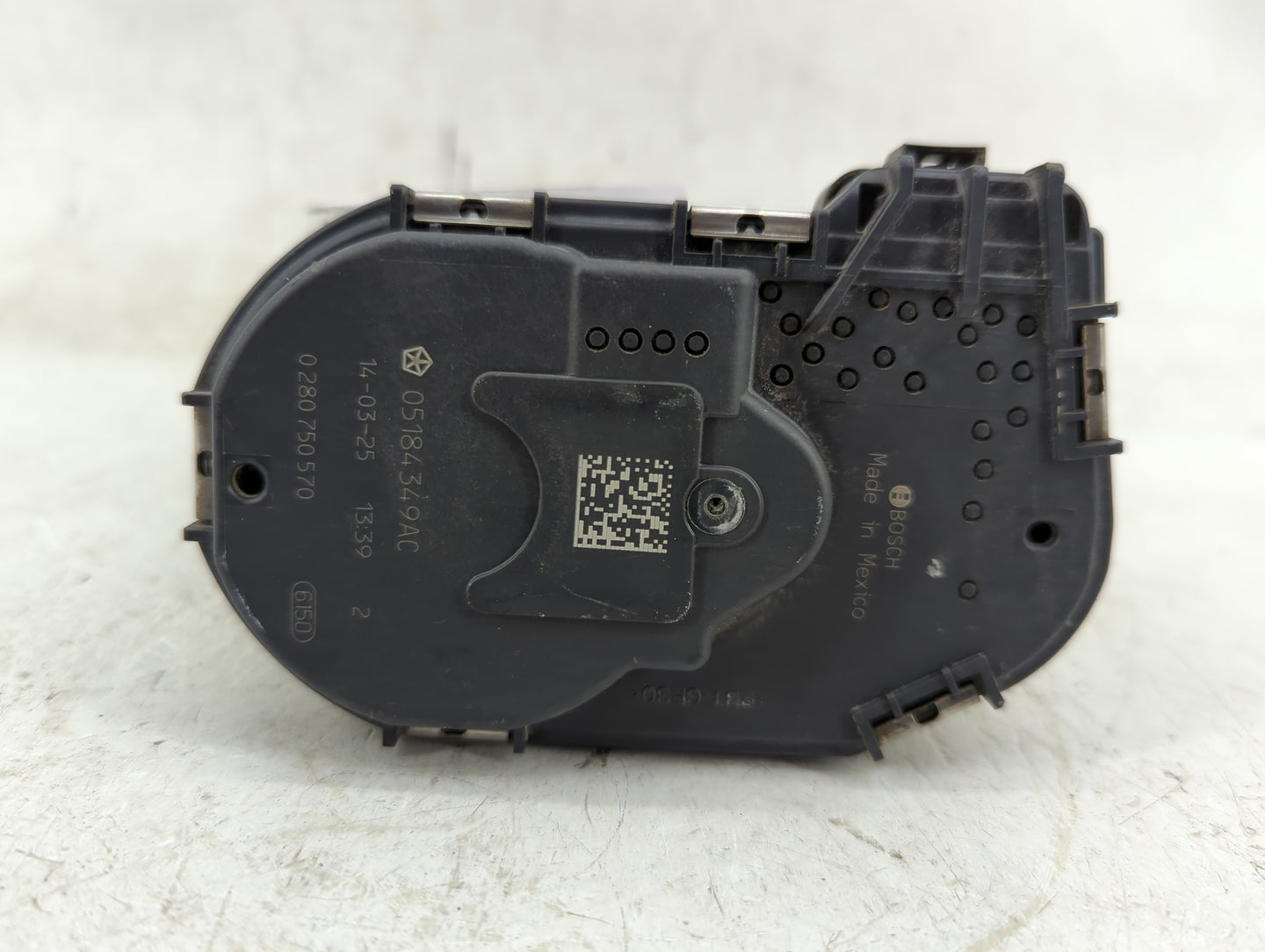 2011-2017 Chrysler 200 Throttle Body P/N:05184349AC Fits Fits 2011 2012 2013 2014 2015 2016 2017 2018 2019 2020 2021 2022 OE