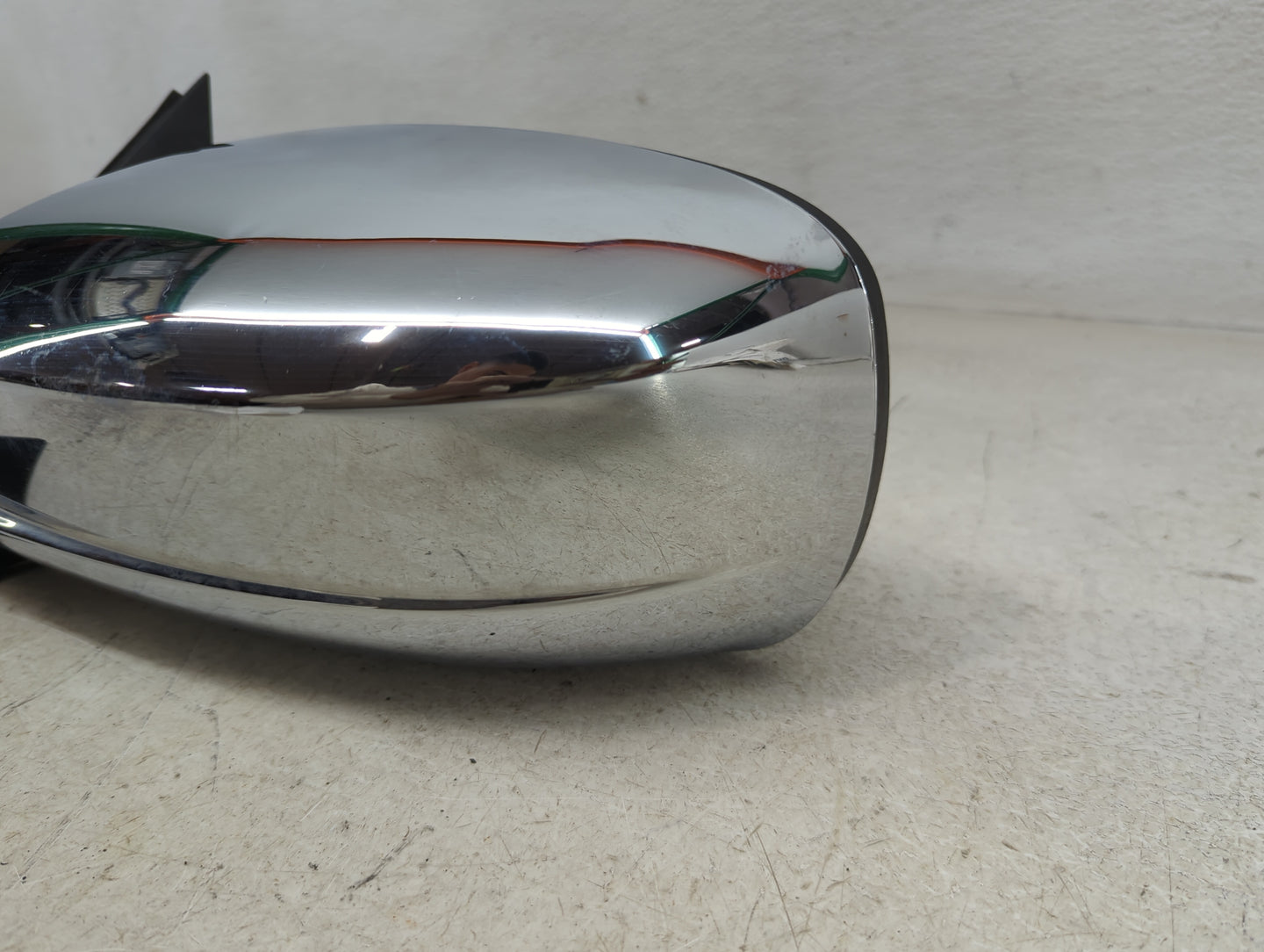 2011-2014 Chrysler 200 Driver Side View Mirror - Left Door Mirror OEM Used - Oemusedautoparts1.com