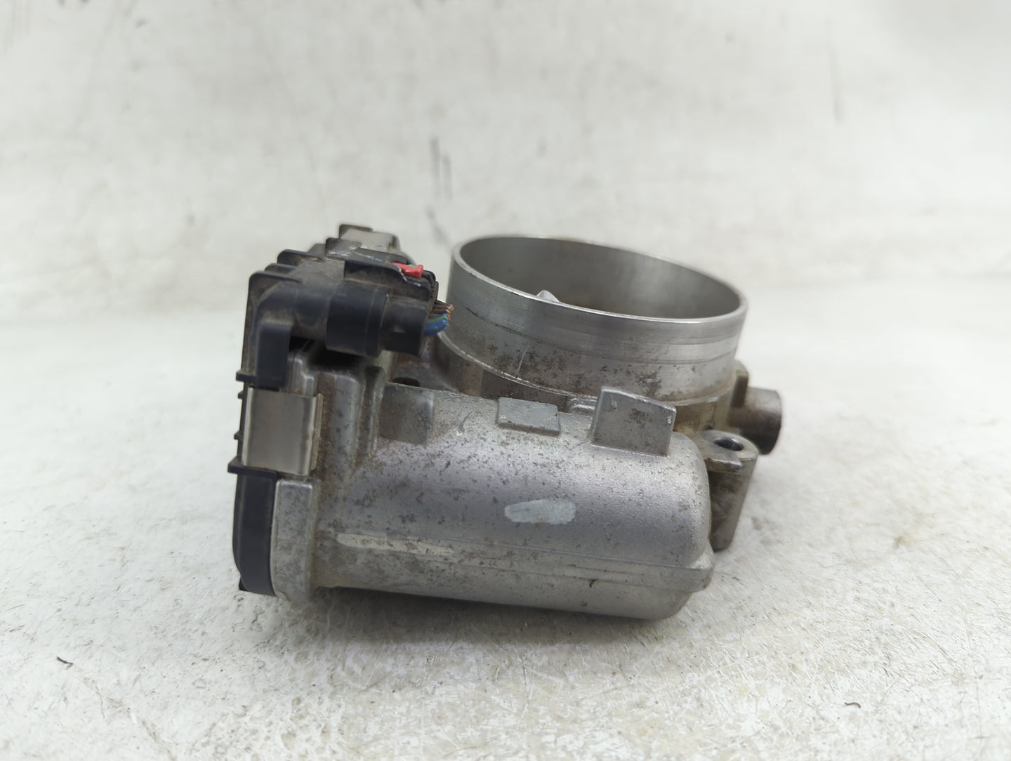 2011-2017 Chrysler 200 Throttle Body P/N:05184349AC Fits Fits 2011 2012 2013 2014 2015 2016 2017 2018 2019 2020 2021 2022 OE