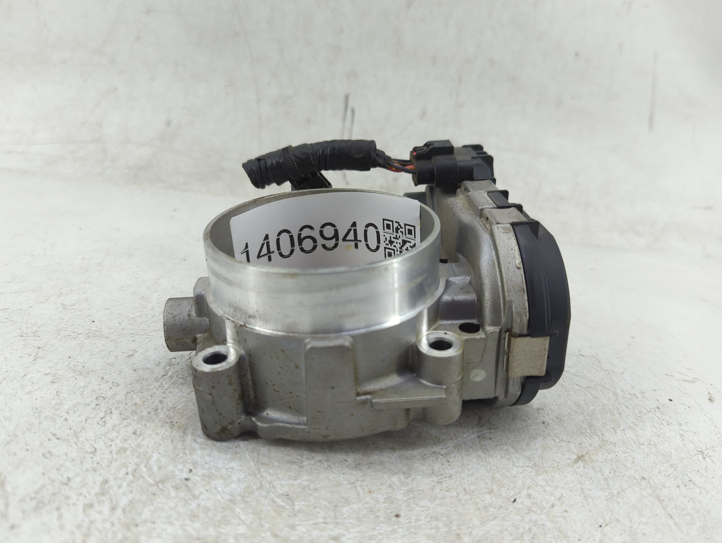 2011-2014 Chrysler 200 Throttle Body P/N:05184349AC Fits Fits 2007 2008 2009 2010 2011 2012 2013 2014 2015 2016 2017 2018 OE