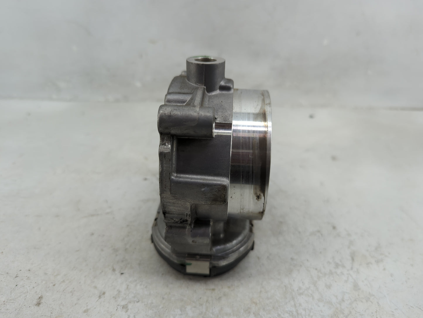 2011-2017 Chrysler 200 Throttle Body P/N:05184349AC Fits Fits 2011 2012 2013 2014 2015 2016 2017 2018 2019 2020 2021 2022 OE