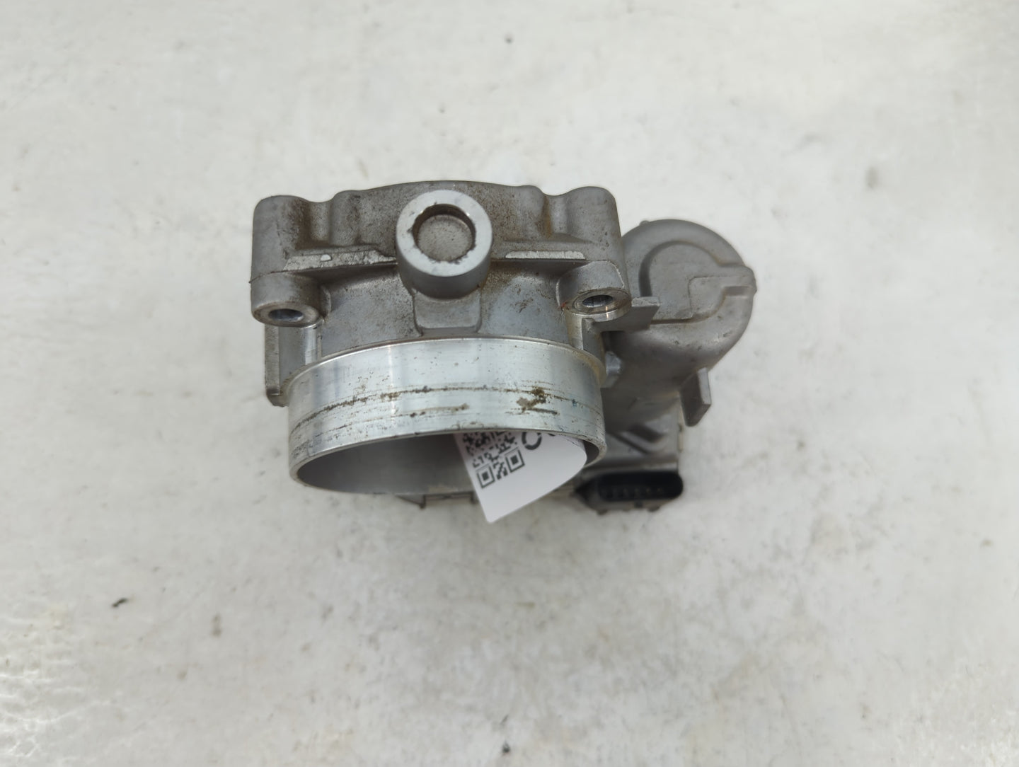 2011-2014 Chrysler 200 Throttle Body P/N:05184349AC Fits Fits 2007 2008 2009 2010 2011 2012 2013 2014 2015 2016 2017 2018 OE