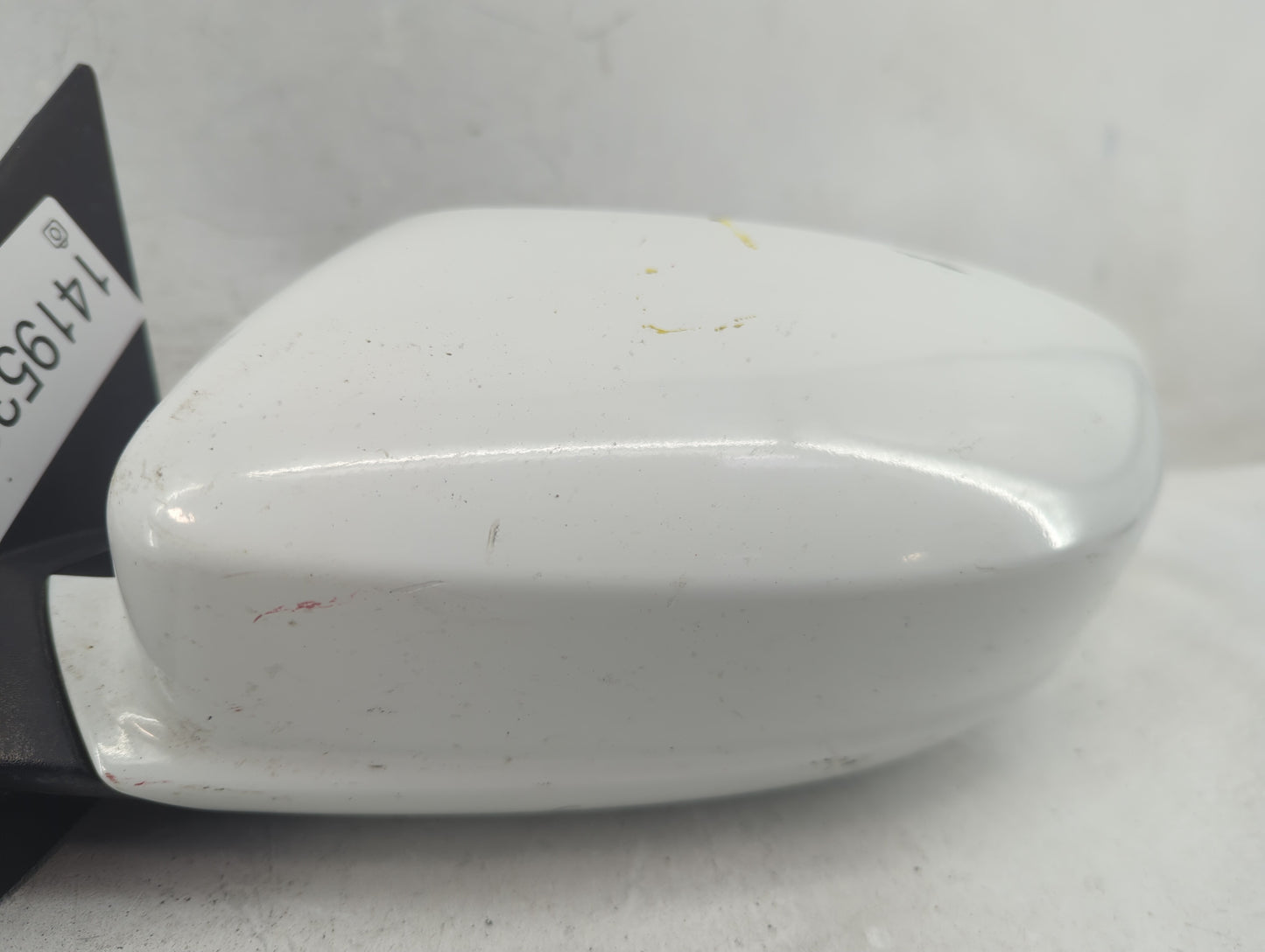 2011-2014 Chrysler 200 Driver Side View Mirror - Left Door Mirror OEM Used - Oemusedautoparts1.com
