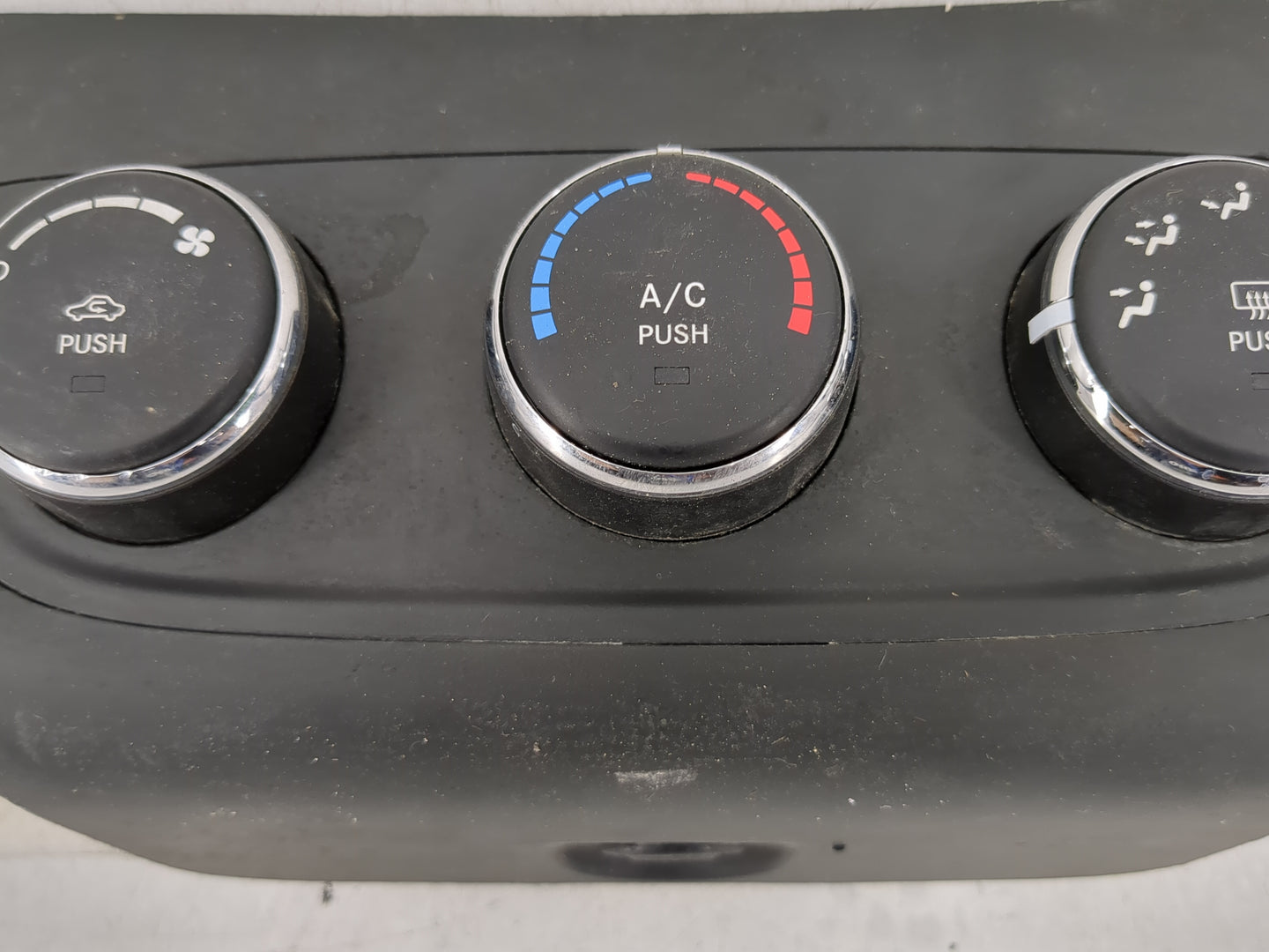 2011-2014 Chrysler 200 Climate Control Module Temperature AC/Heater Replacement P/N:61036A Fits Fits 2010 2011 2012 2013 201