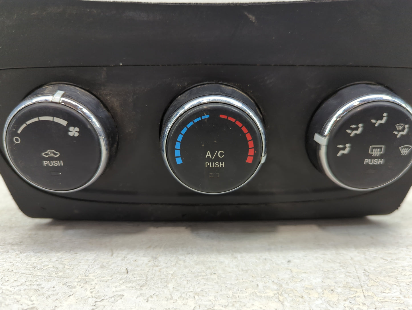 2011-2014 Chrysler 200 Climate Control Module Temperature AC/Heater Replacement P/N:55111949AE Fits Fits 2010 2011 2012 2013
