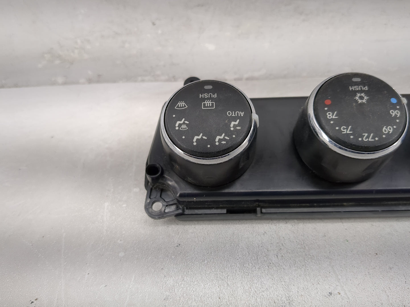 2011-2014 Chrysler 200 Climate Control Module Temperature AC/Heater Replacement Fits Fits 2011 2012 2013 2014 OEM Used Auto 