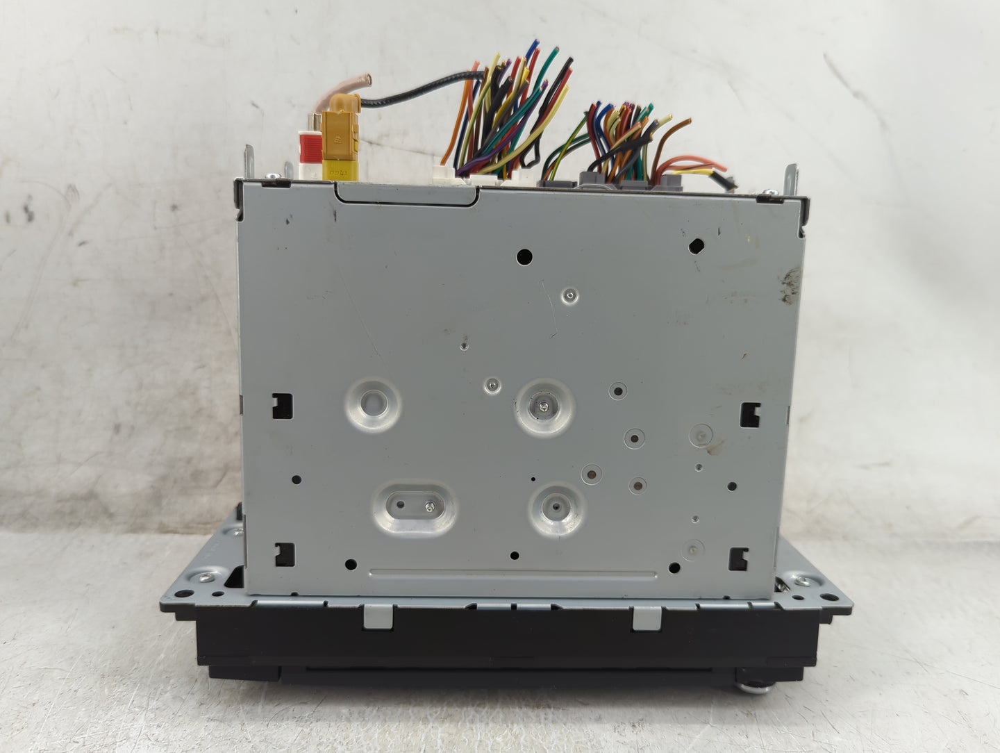 2011-2014 Chrysler 200 Radio AM FM Cd Player Receiver Replacement P/N:P05064677AG Fits Fits 2011 2012 2013 2014 OEM Used Aut
