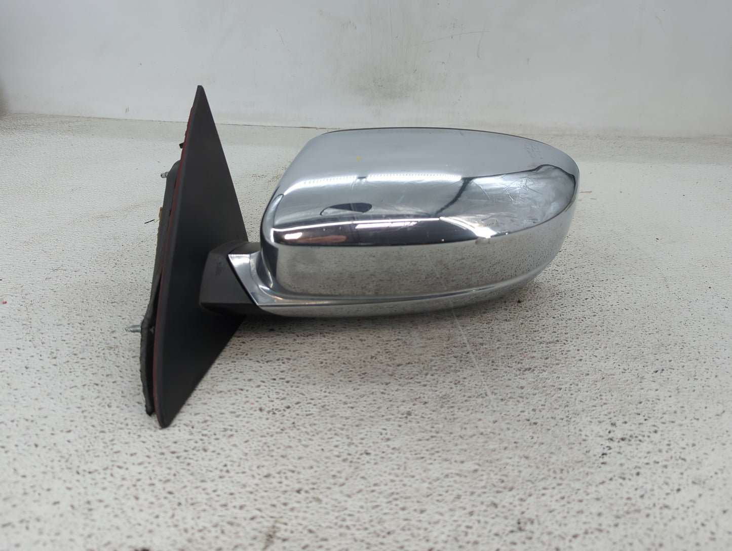 2011-2014 Chrysler 200 Driver Side View Mirror - Left Door Mirror OEM Used - Oemusedautoparts1.com