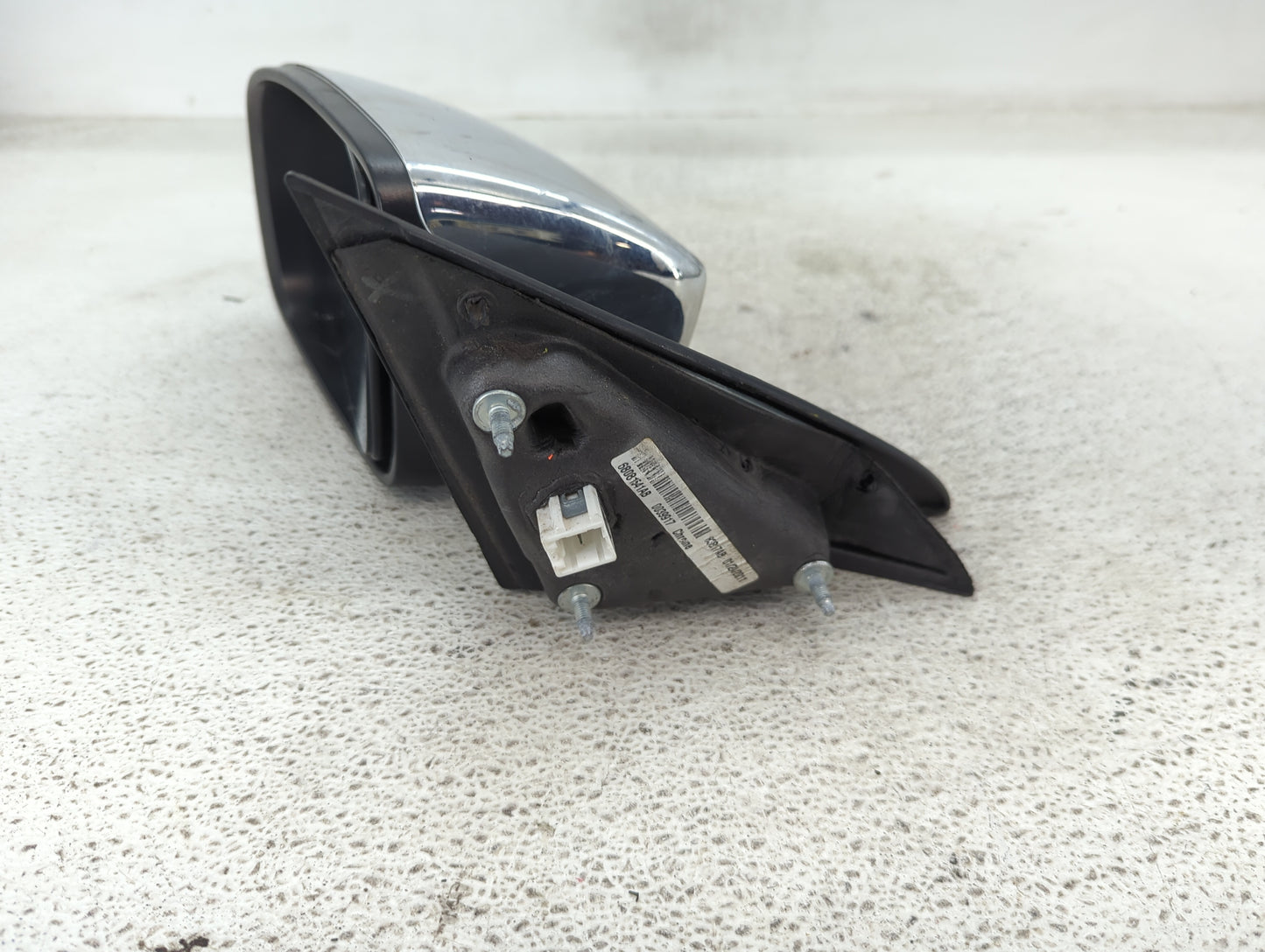 2011-2014 Chrysler 200 Driver Side View Mirror - Left Door Mirror OEM Used - Oemusedautoparts1.com