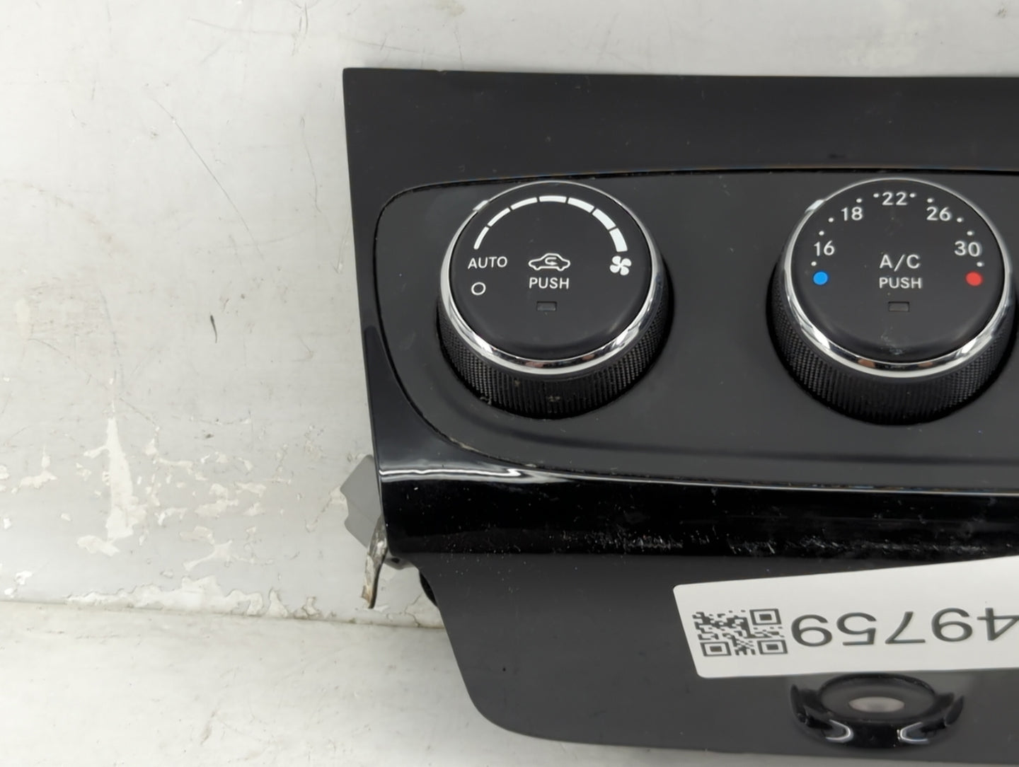 2011-2014 Chrysler 200 Climate Control Module Temperature AC/Heater Replacement P/N:P55111134AC Fits OEM Used Auto Parts - O