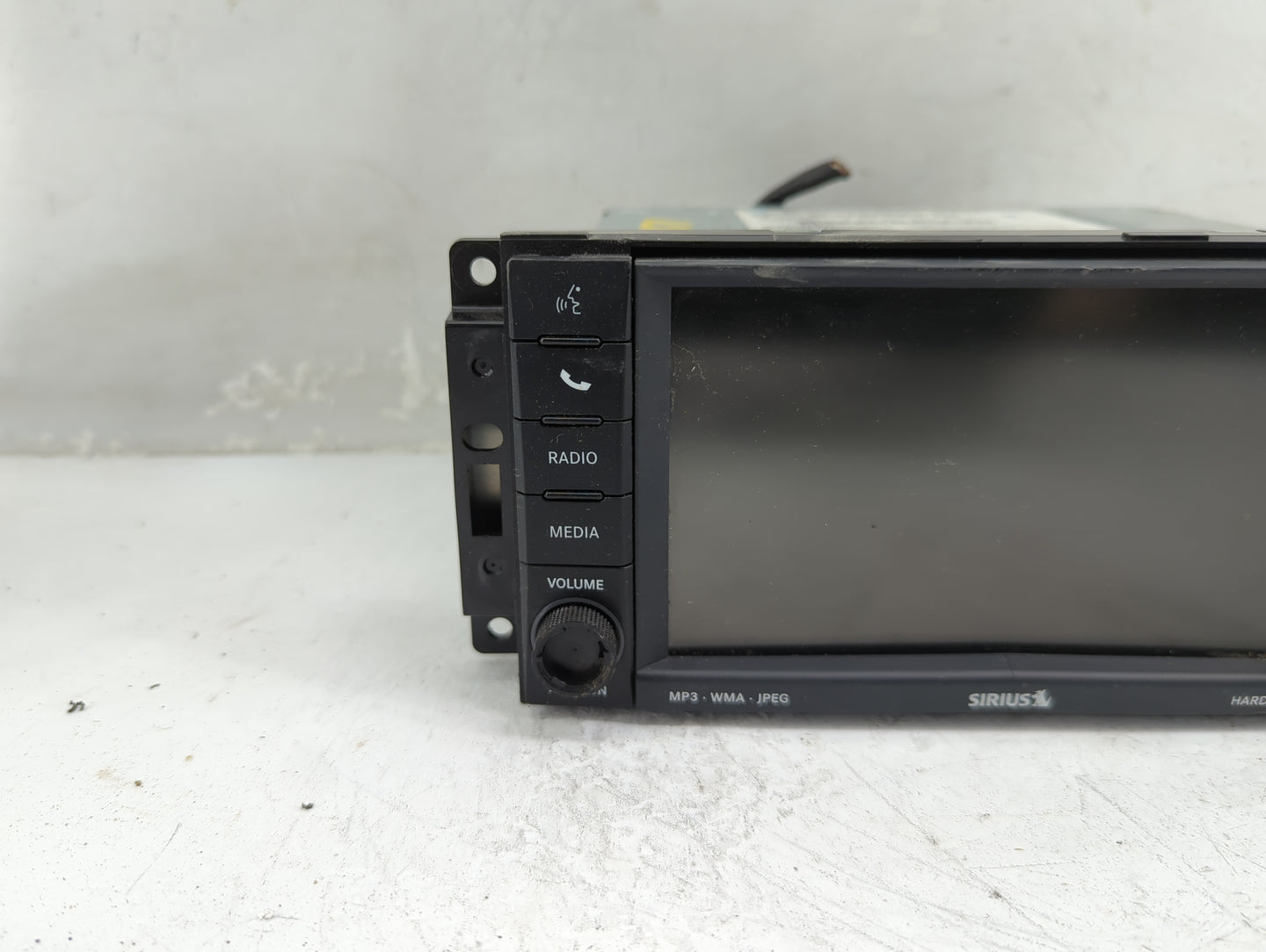 2011-2012 Chrysler 200 Radio AM FM Cd Player Receiver Replacement P/N:P05064836AG Fits Fits 2011 2012 OEM Used Auto Parts - 