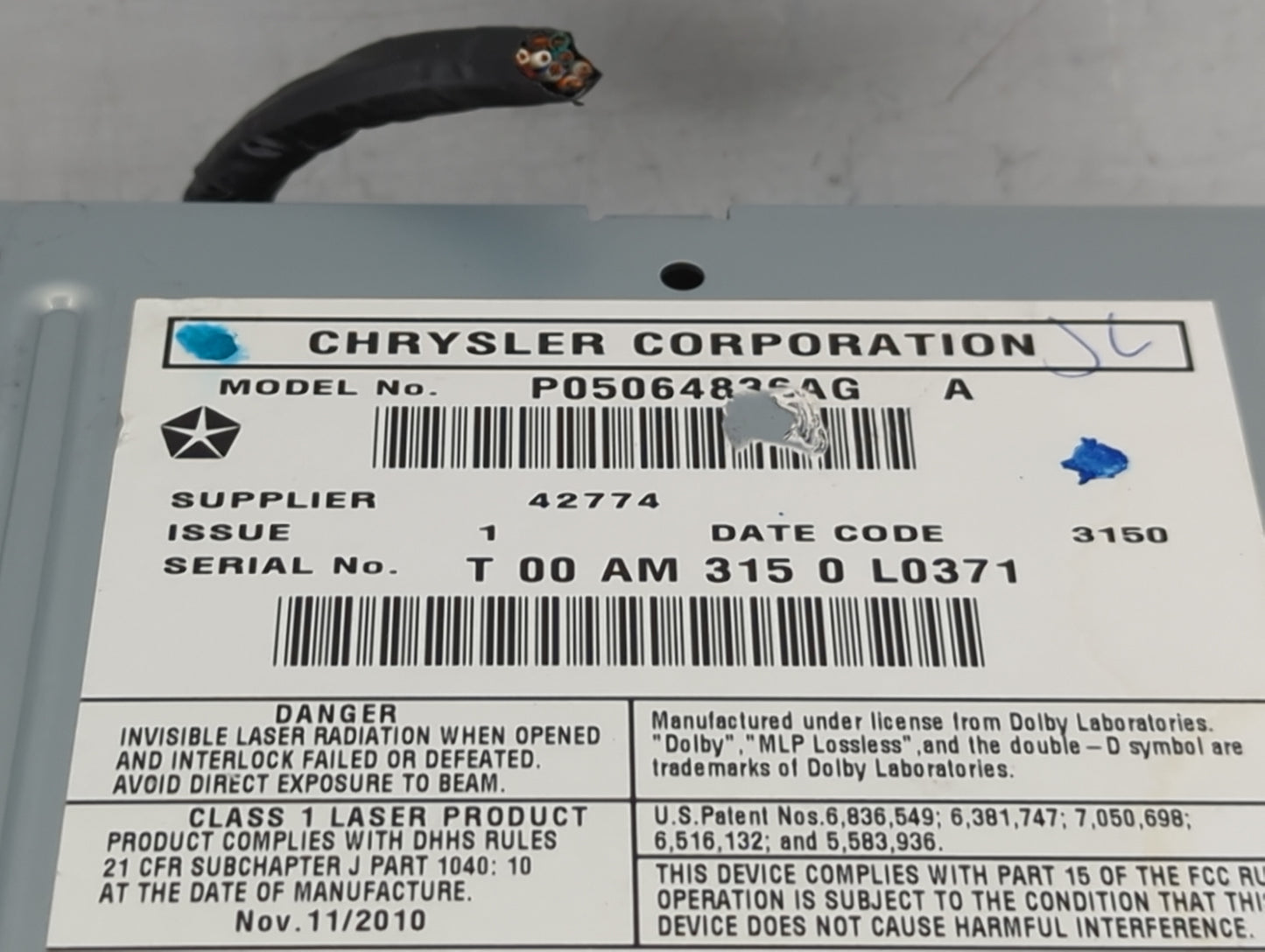 2011-2012 Chrysler 200 Radio AM FM Cd Player Receiver Replacement P/N:P05064836AG Fits Fits 2011 2012 OEM Used Auto Parts - 