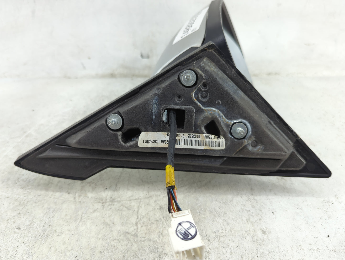 2011-2014 Chrysler 200 Driver Side View Mirror - Left Door Mirror OEM Used - Oemusedautoparts1.com