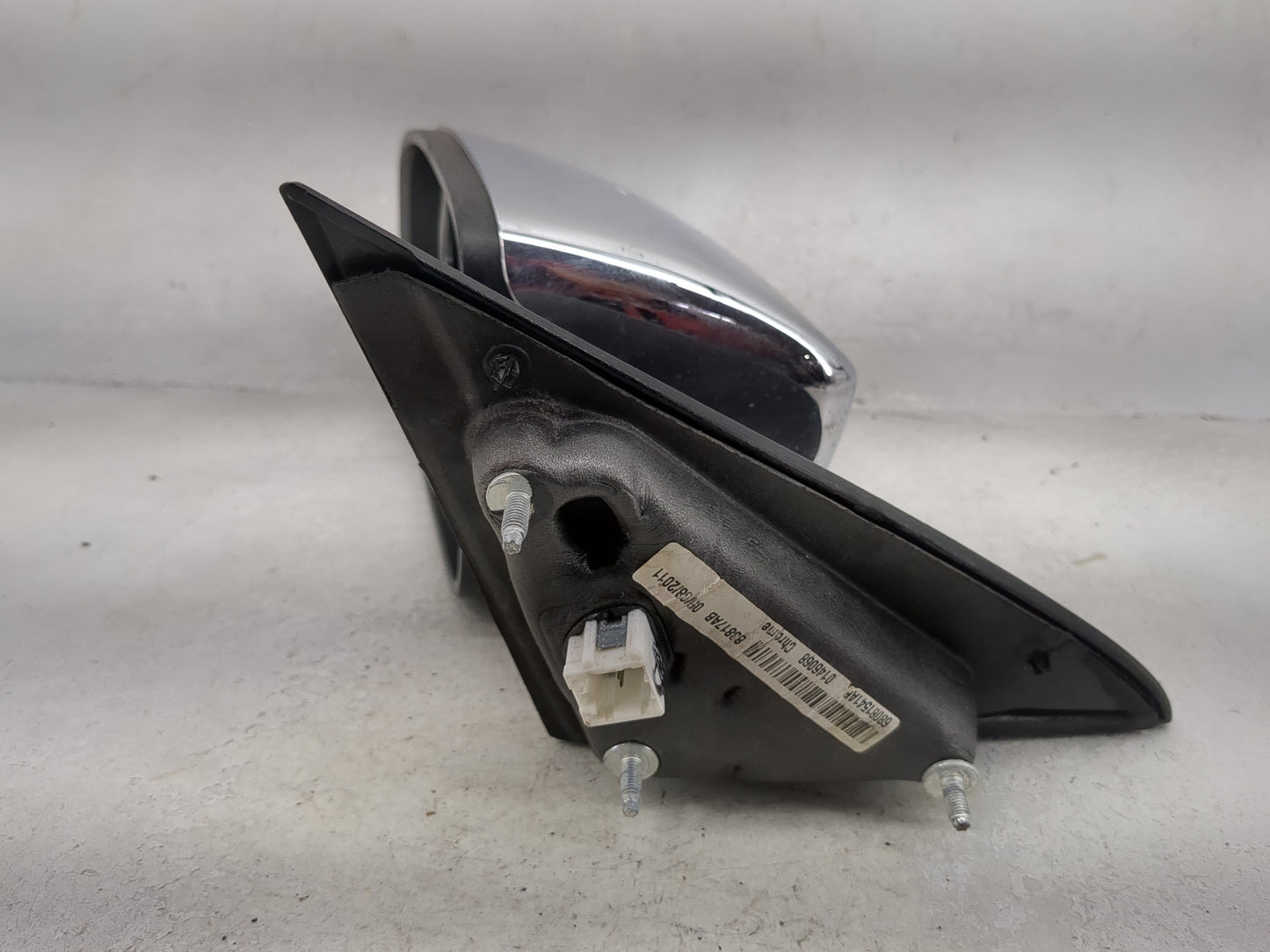 2011-2014 Chrysler 200 Driver Side View Mirror - Left Door Mirror OEM Used - Oemusedautoparts1.com