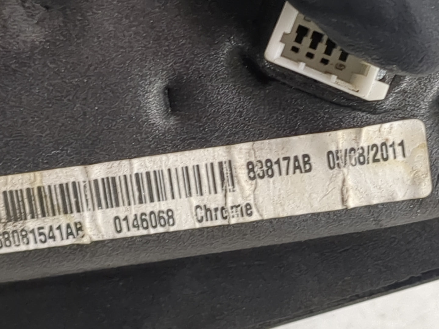 2011-2014 Chrysler 200 Driver Side View Mirror - Left Door Mirror OEM Used - Oemusedautoparts1.com