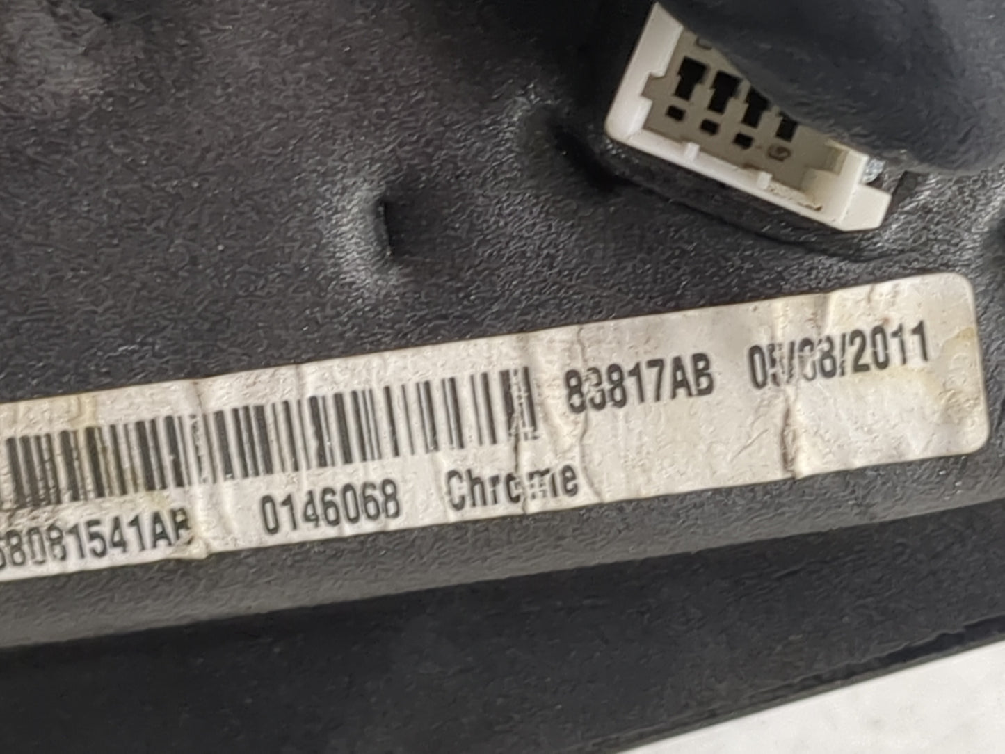 2011-2014 Chrysler 200 Driver Side View Mirror - Left Door Mirror OEM Used - Oemusedautoparts1.com