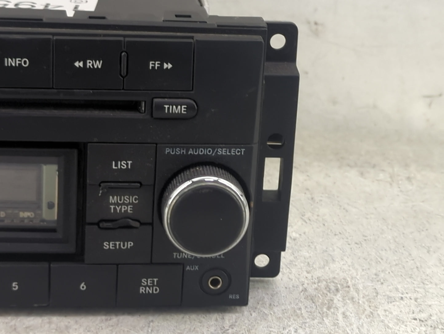 2011-2012 Chrysler 200 Radio AM FM Cd Player Receiver Replacement P/N:P05091226AD QL32FS Fits Fits 2011 2012 OEM Used Auto P