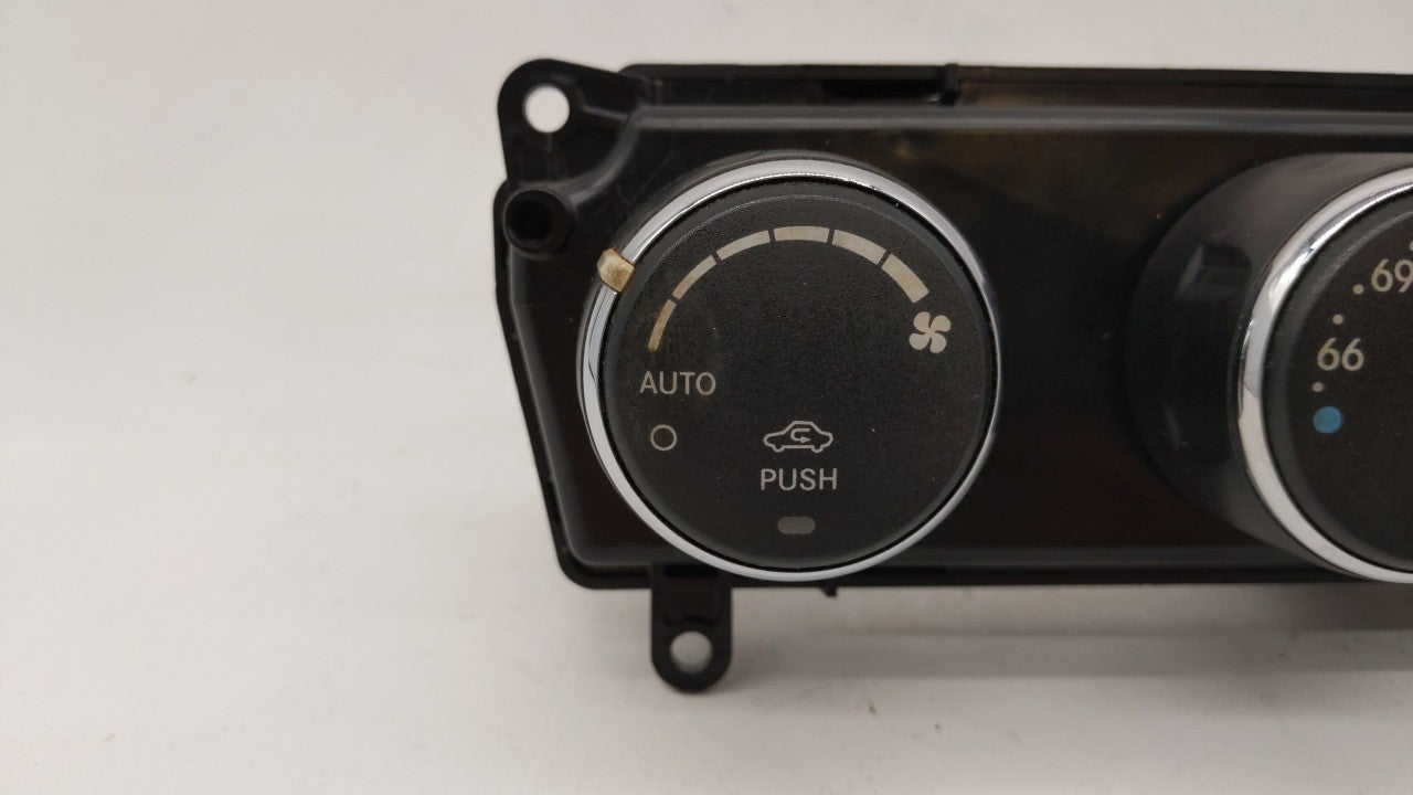 2011-2014 Chrysler 200 Climate Control Module Temperature AC/Heater Replacement P/N:P55111888AF P55111888AH Fits OEM Used Au