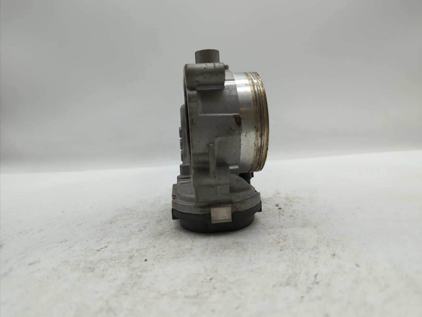 2011-2017 Chrysler 200 Throttle Body P/N:05184349AF 05184349AD, 05184349AB Fits Fits 2011 2012 2013 2014 2015 2016 2017 2018