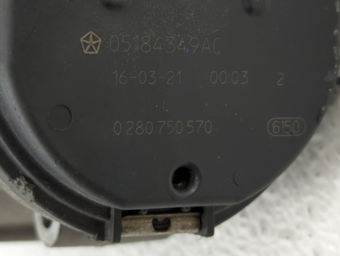 2011-2017 Chrysler 200 Throttle Body P/N:05184349AF 05184349AD, 05184349AB Fits Fits 2011 2012 2013 2014 2015 2016 2017 2018