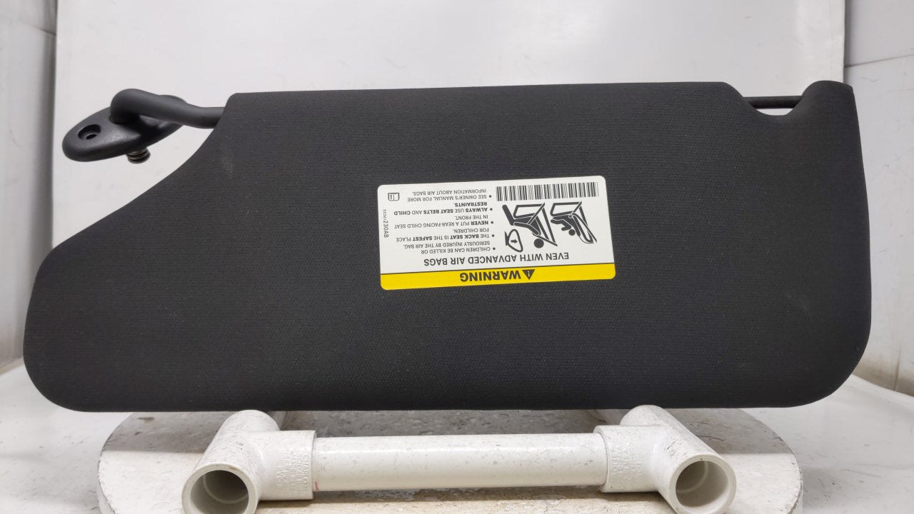 2011 Chrysler 200 Sun Visor Shade Replacement Passenger Right Mirror Fits OEM Used Auto Parts - Oemusedautoparts1.com