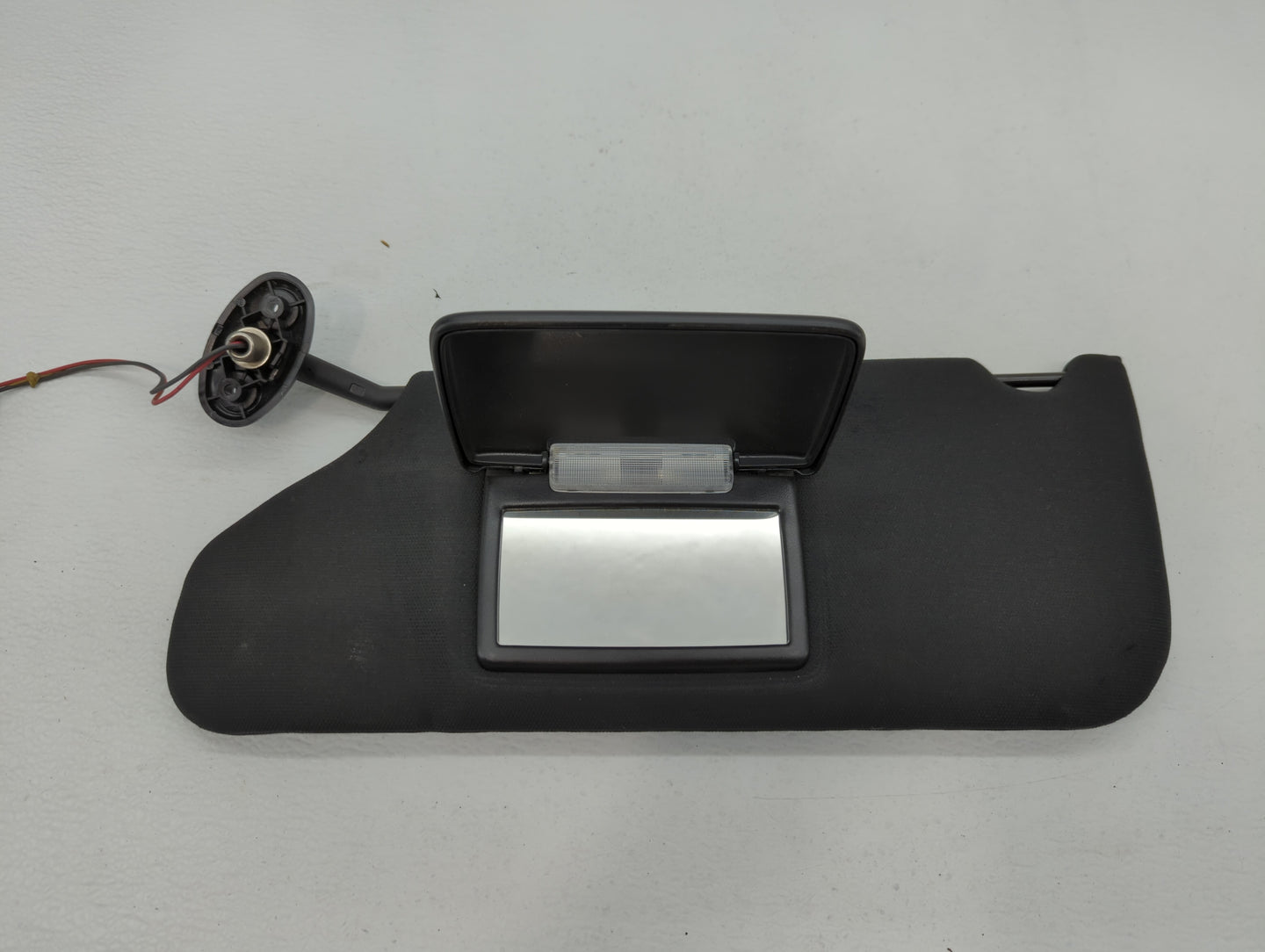 2011-2014 Chrysler 200 Sun Visor Shade Replacement Driver Left Mirror Fits Fits 2011 2012 2013 2014 OEM Used Auto Parts - Oe