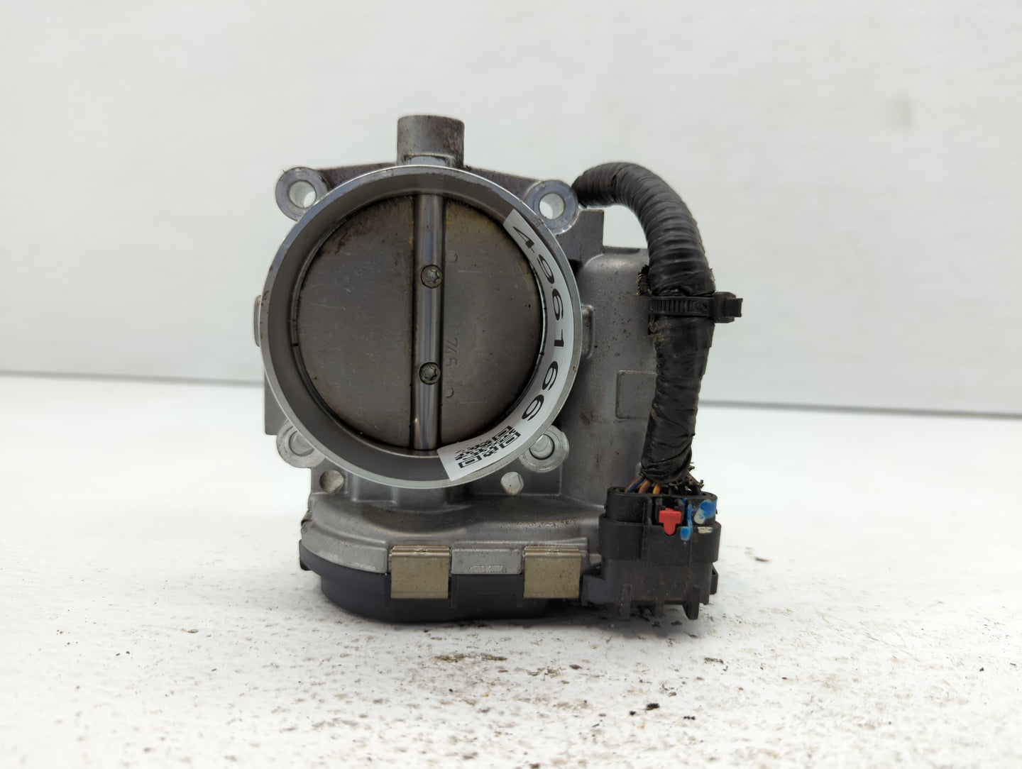 2011-2017 Chrysler 200 Throttle Body P/N:05184349AG Fits Fits 2011 2012 2013 2014 2015 2016 2017 2018 2019 2020 2021 2022 OE