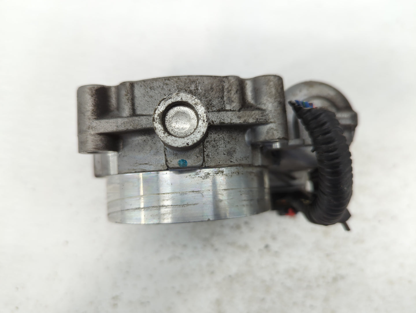 2011-2017 Chrysler 200 Throttle Body P/N:05184349AG Fits Fits 2011 2012 2013 2014 2015 2016 2017 2018 2019 2020 2021 2022 OE