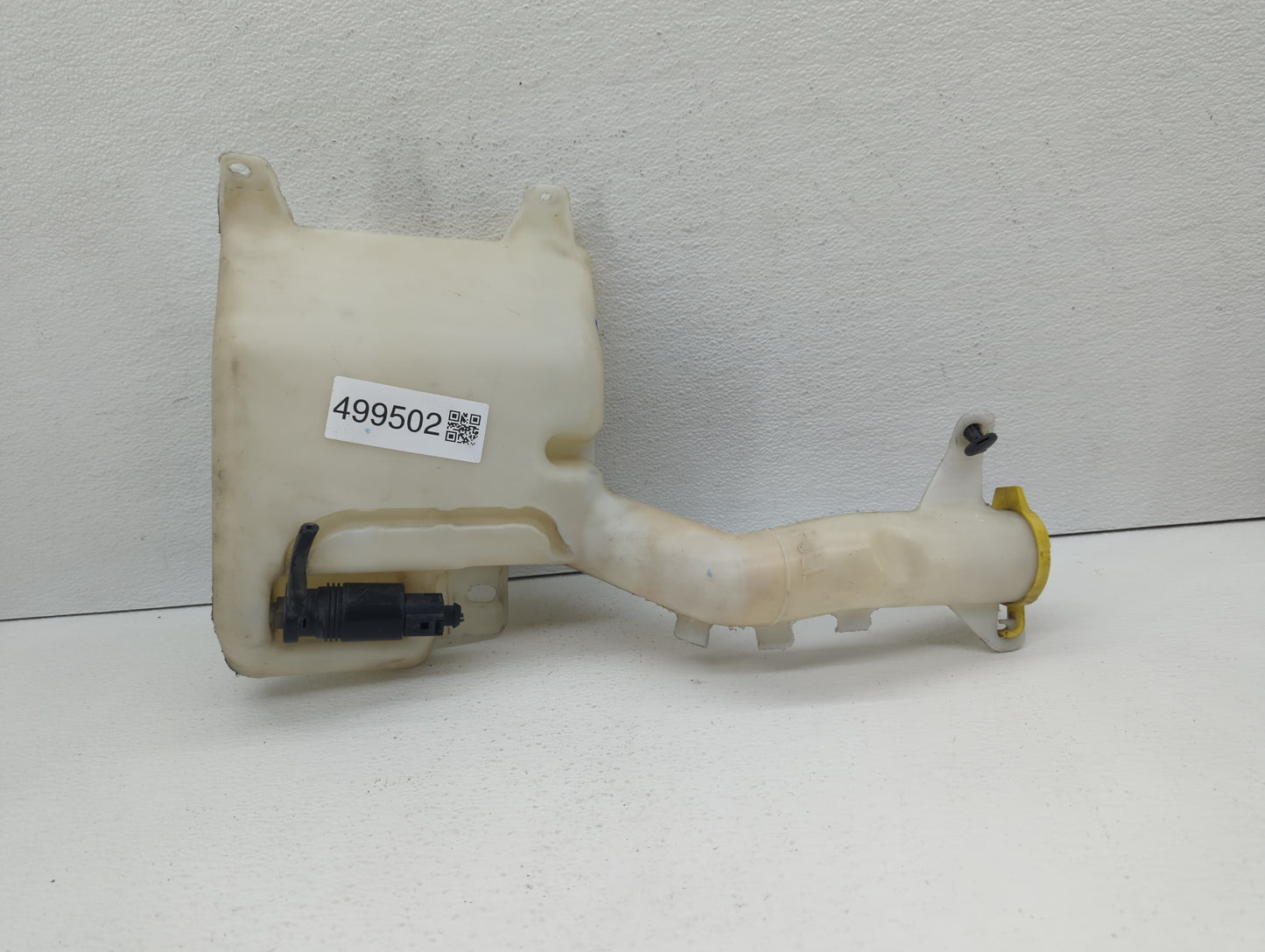 2011-2014 Chrysler 200 Windshield Washer Fluid Reservoir Bottle Oem - Oemusedautoparts1.com