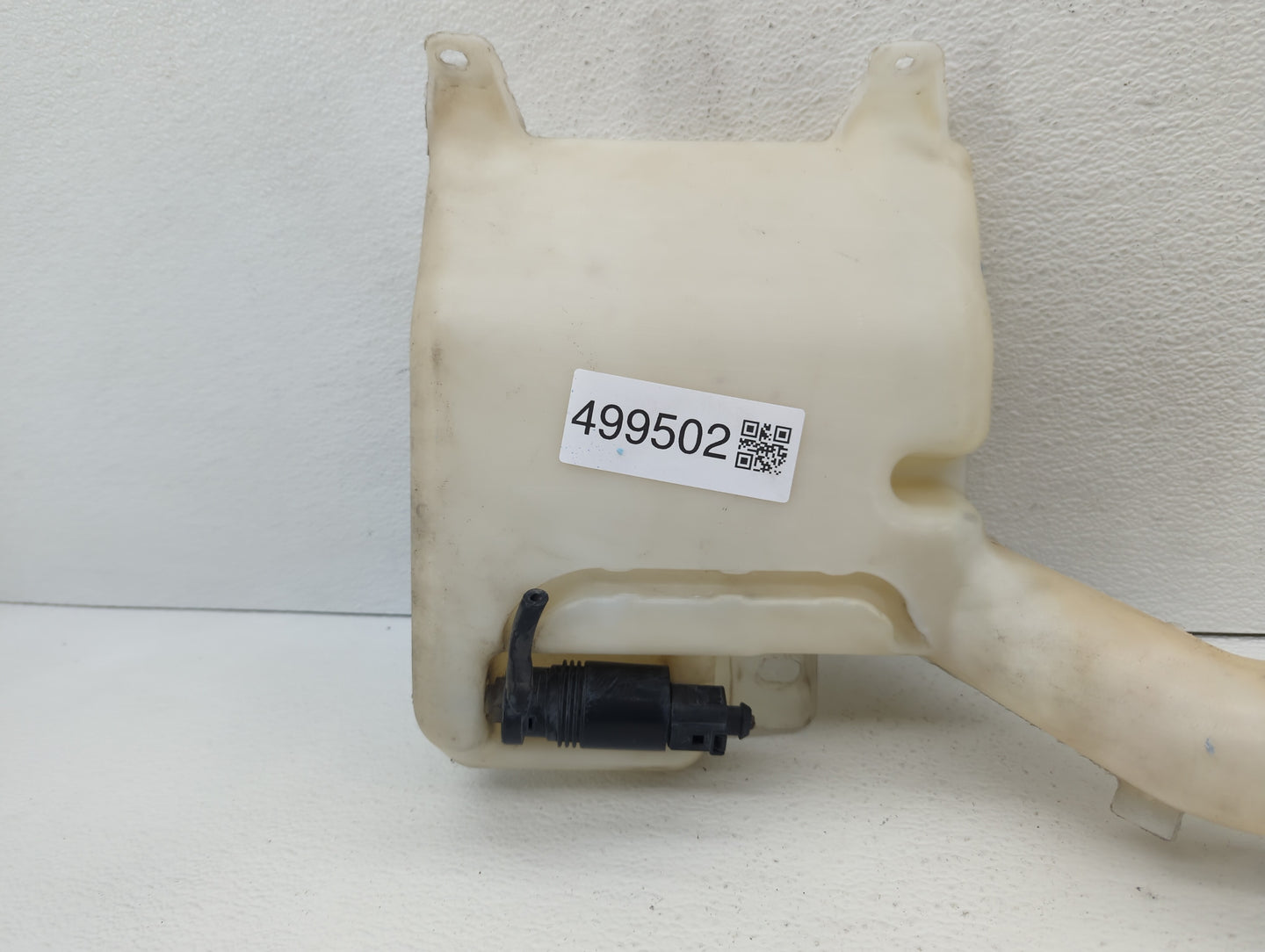 2011-2014 Chrysler 200 Windshield Washer Fluid Reservoir Bottle Oem - Oemusedautoparts1.com