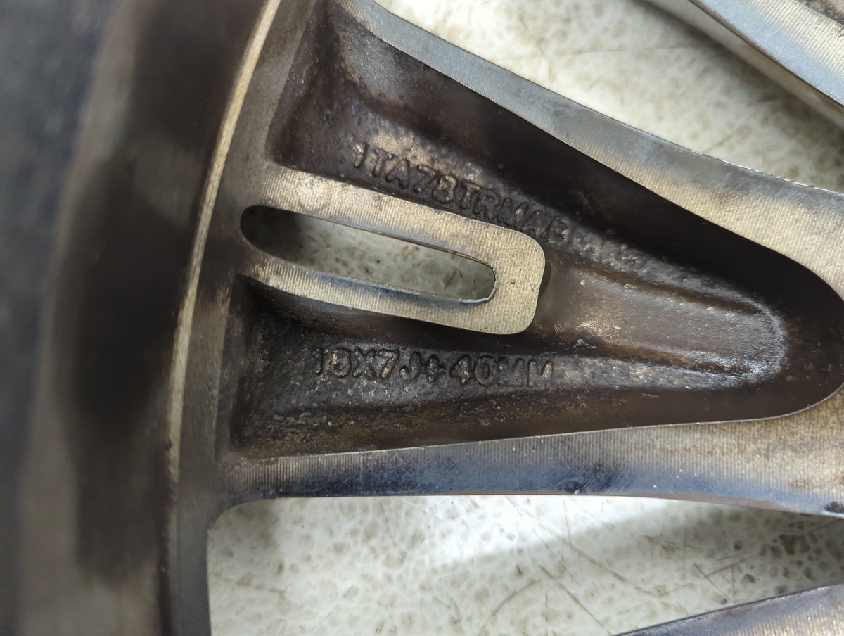 2011 Chrysler 200 Oem Wheel Rim 5030144 - Oemusedautoparts1.com