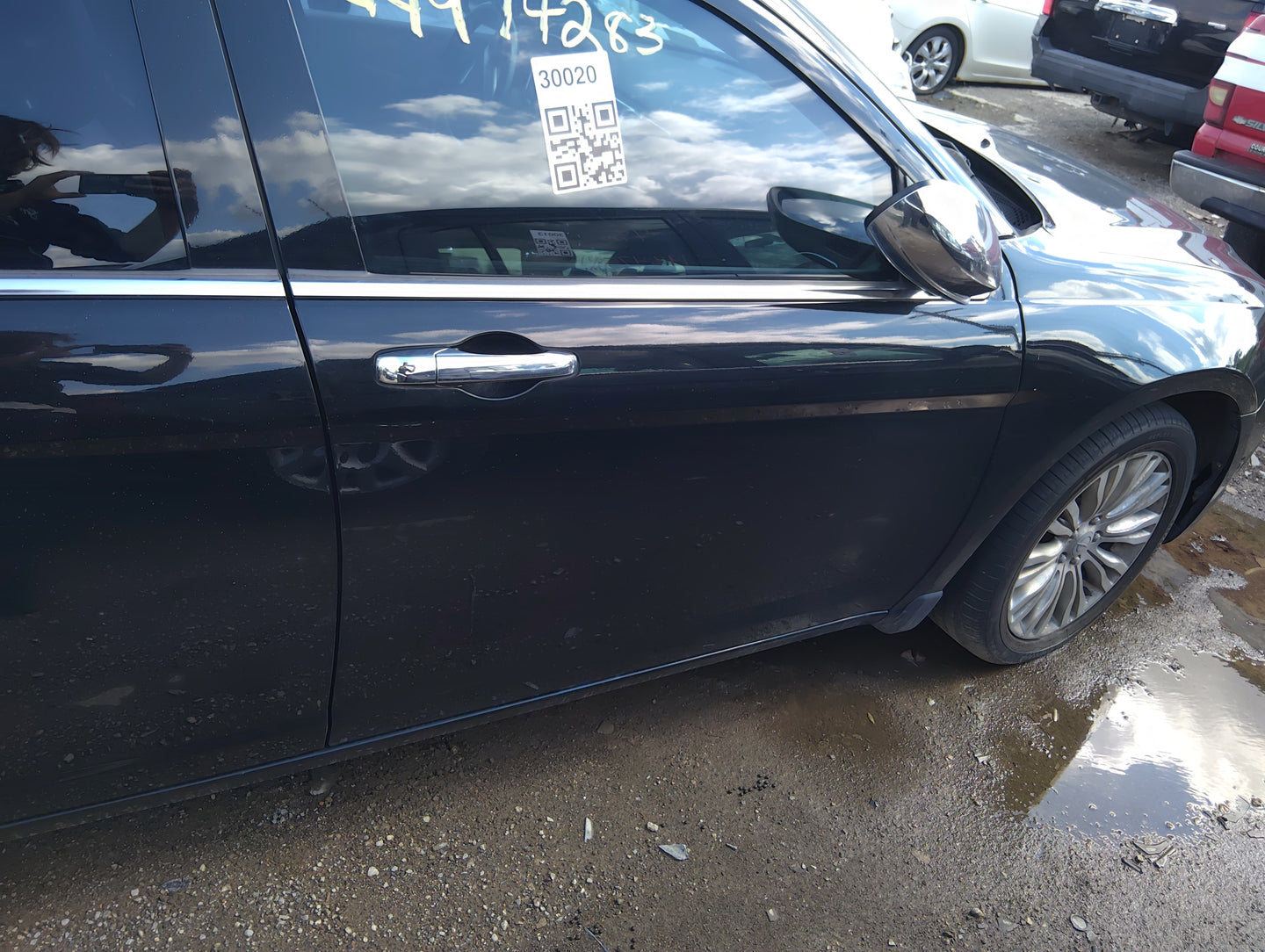 2011-2014 Chrysler 200 Passenger Front Door Oem 5030161 - Oemusedautoparts1.com