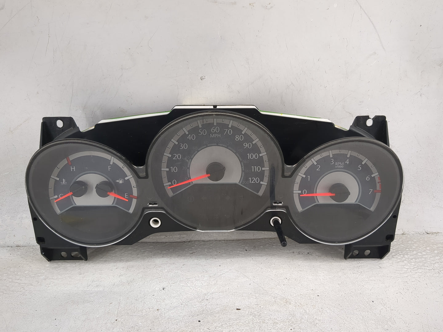 2011-2014 Chrysler 200 Instrument Cluster Speedometer Gauges Miles:204K Fits Fits 2011 2012 2013 2014 OEM Used Auto Parts - 