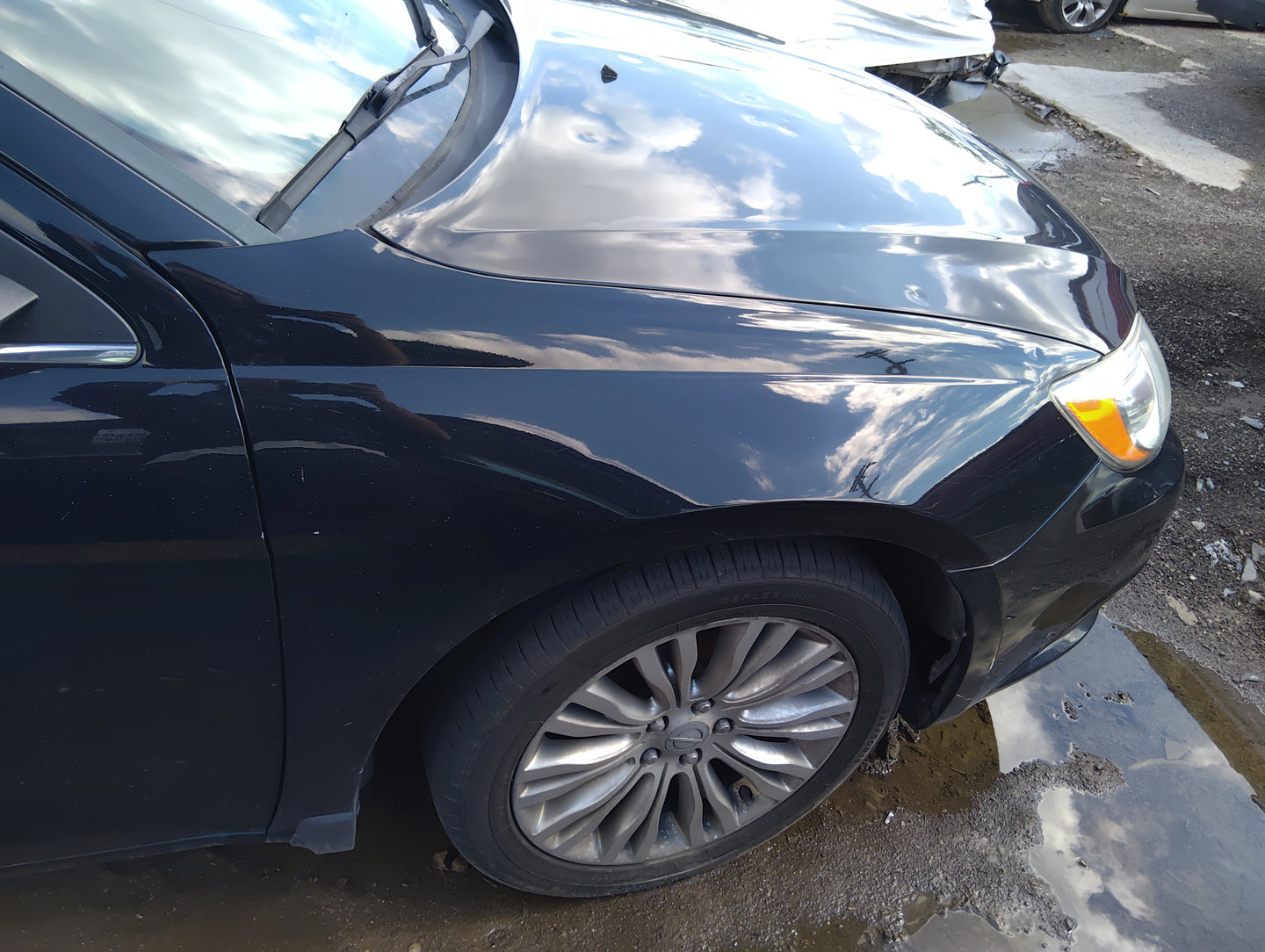 2011-2014 Chrysler 200 Passenger Fender 5030175 - Oemusedautoparts1.com