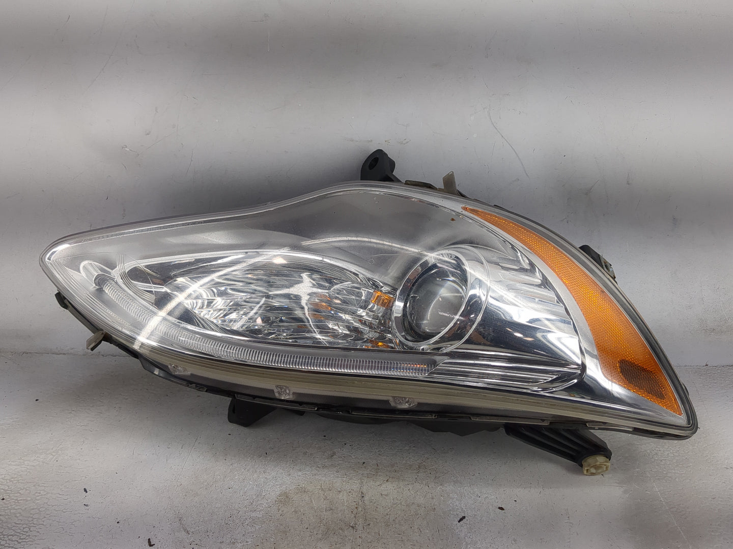 2011-2014 Chrysler 200 Passenger Right Oem Head Light Headlight Lamp 5030227 - Oemusedautoparts1.com