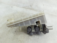 2011-2014 Chrysler 200 Brake Master Cylinder 5030262 - Oemusedautoparts1.com