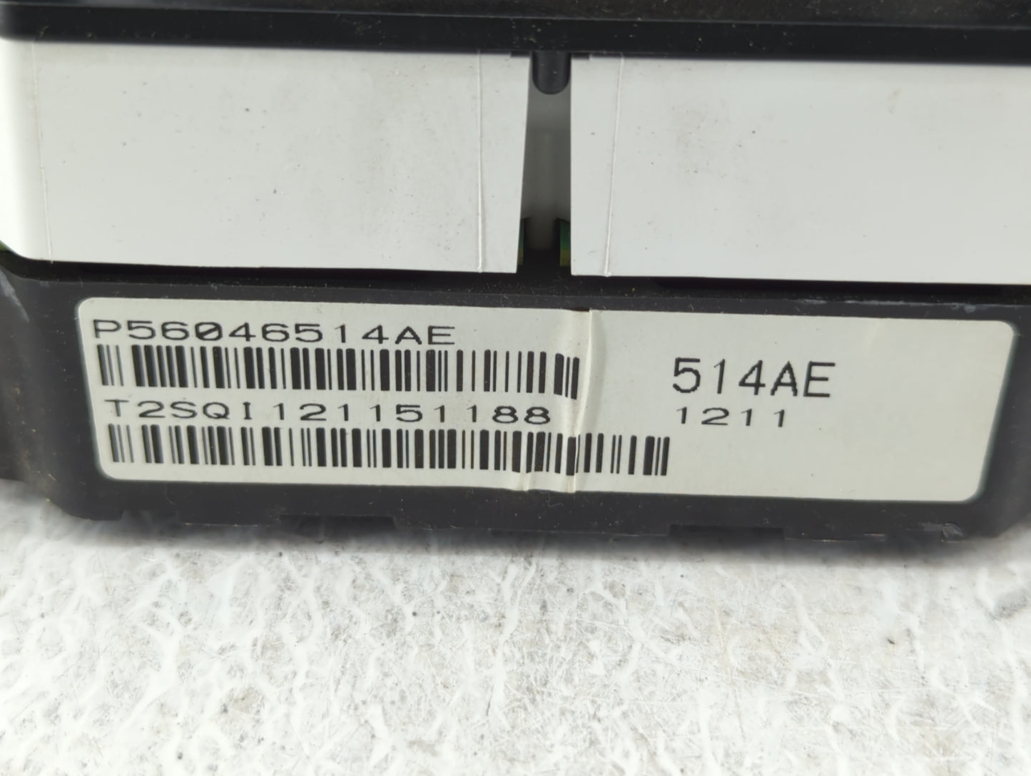 2011-2014 Chrysler 200 Instrument Cluster Speedometer Gauges P/N:P5606514AE Fits Fits 2011 2012 2013 2014 OEM Used Auto Part