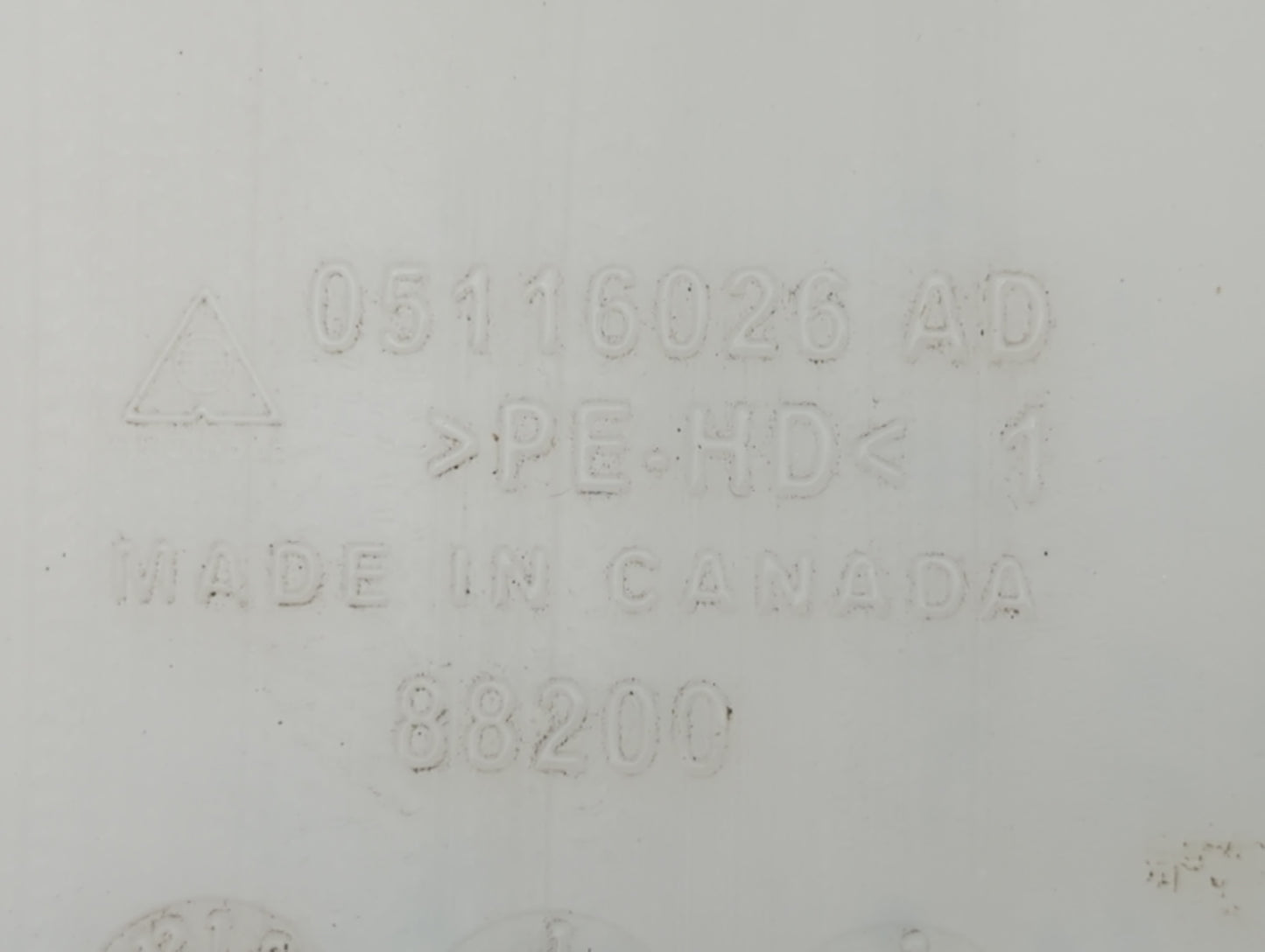 2011-2014 Chrysler 200 Windshield Washer Fluid Reservoir Bottle Oem - Oemusedautoparts1.com