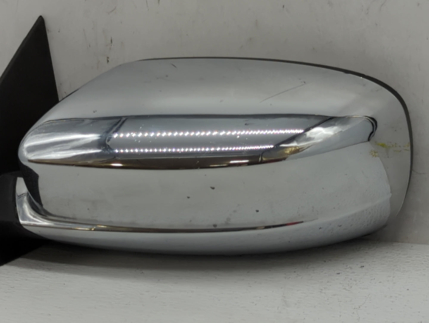 2011 Chrysler 200 Passenger Side View Mirror - Right Door Mirror OEM Used - Oemusedautoparts1.com