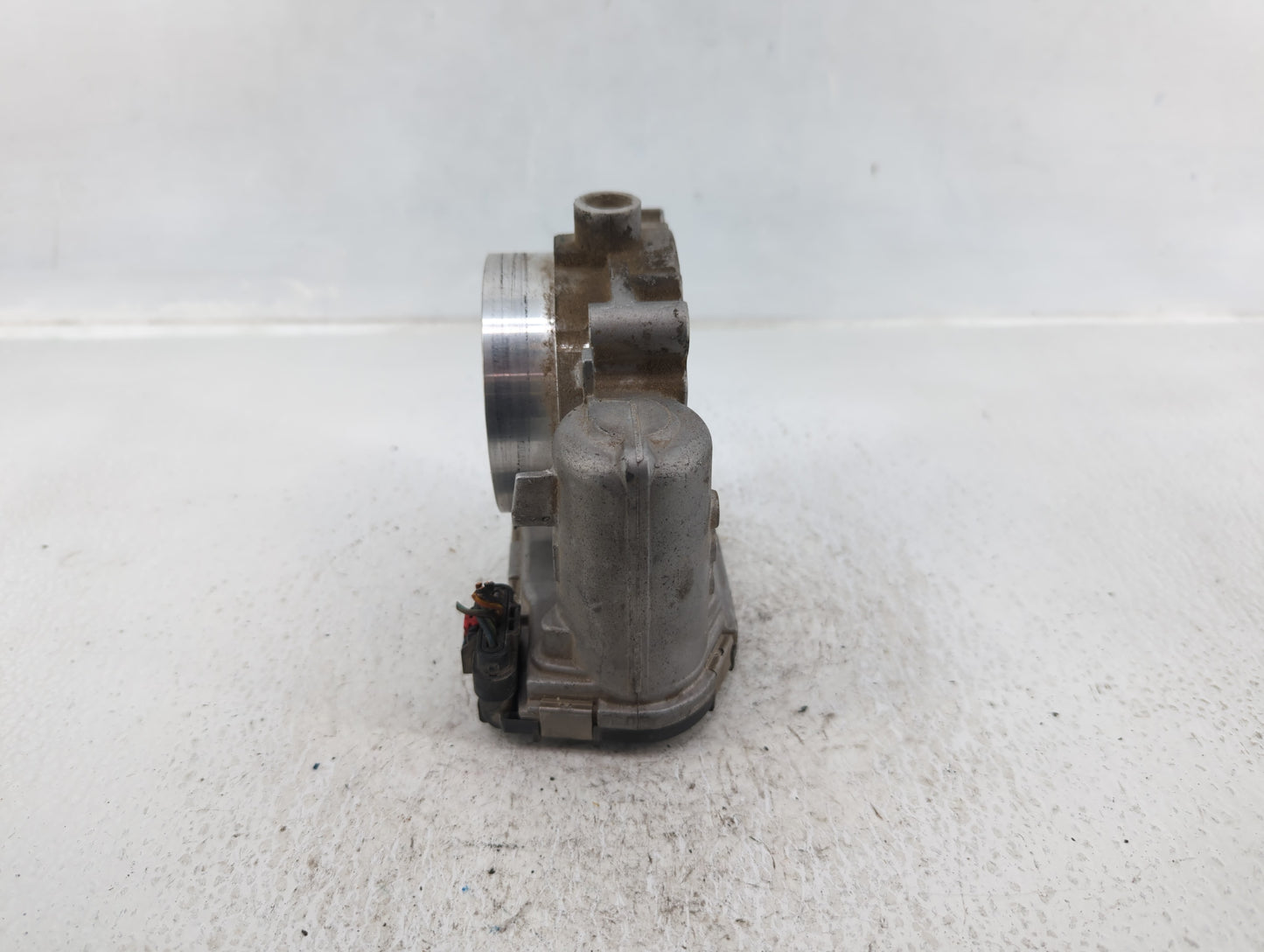 2011-2017 Chrysler 200 Throttle Body P/N:05184349AC Fits Fits 2011 2012 2013 2014 2015 2016 2017 2018 2019 2020 2021 2022 OE
