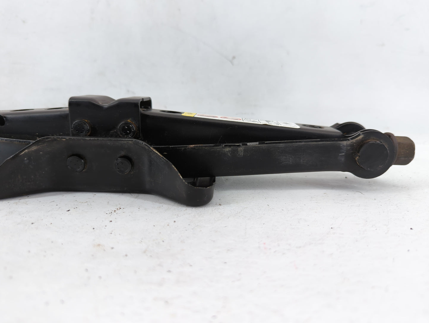 2011 Chrysler 200 Spare Scissor Car Jack - Oemusedautoparts1.com