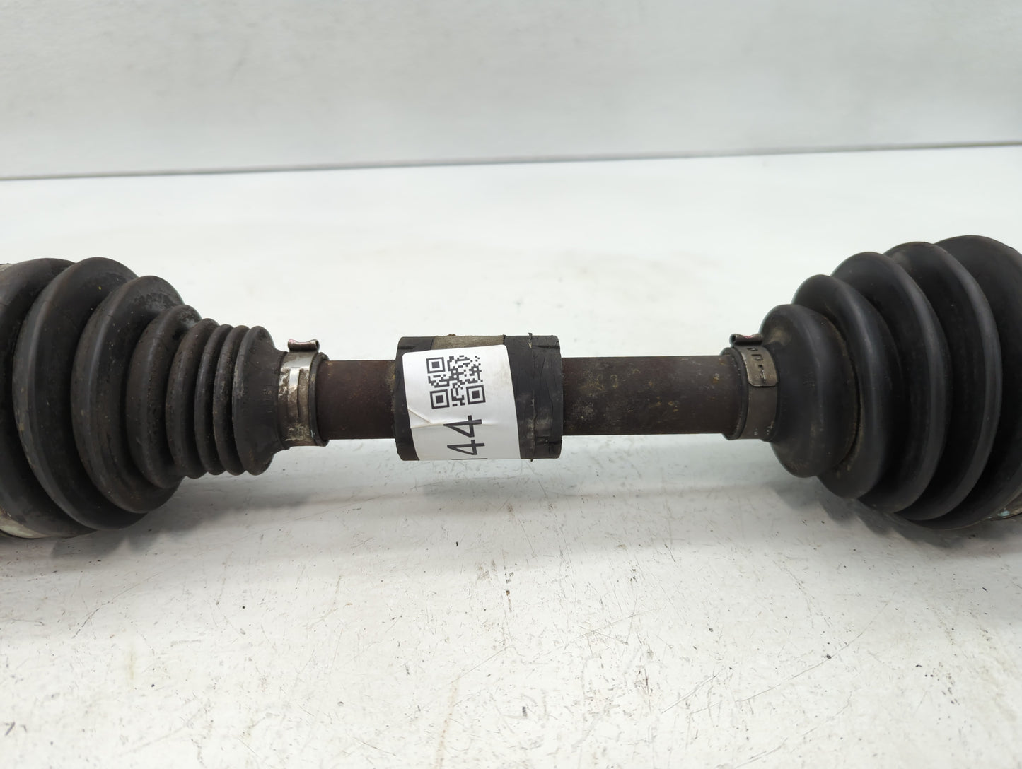 2011-2014 Chrysler 200 Axle Shaft Front Driver Cv C/v - Oemusedautoparts1.com