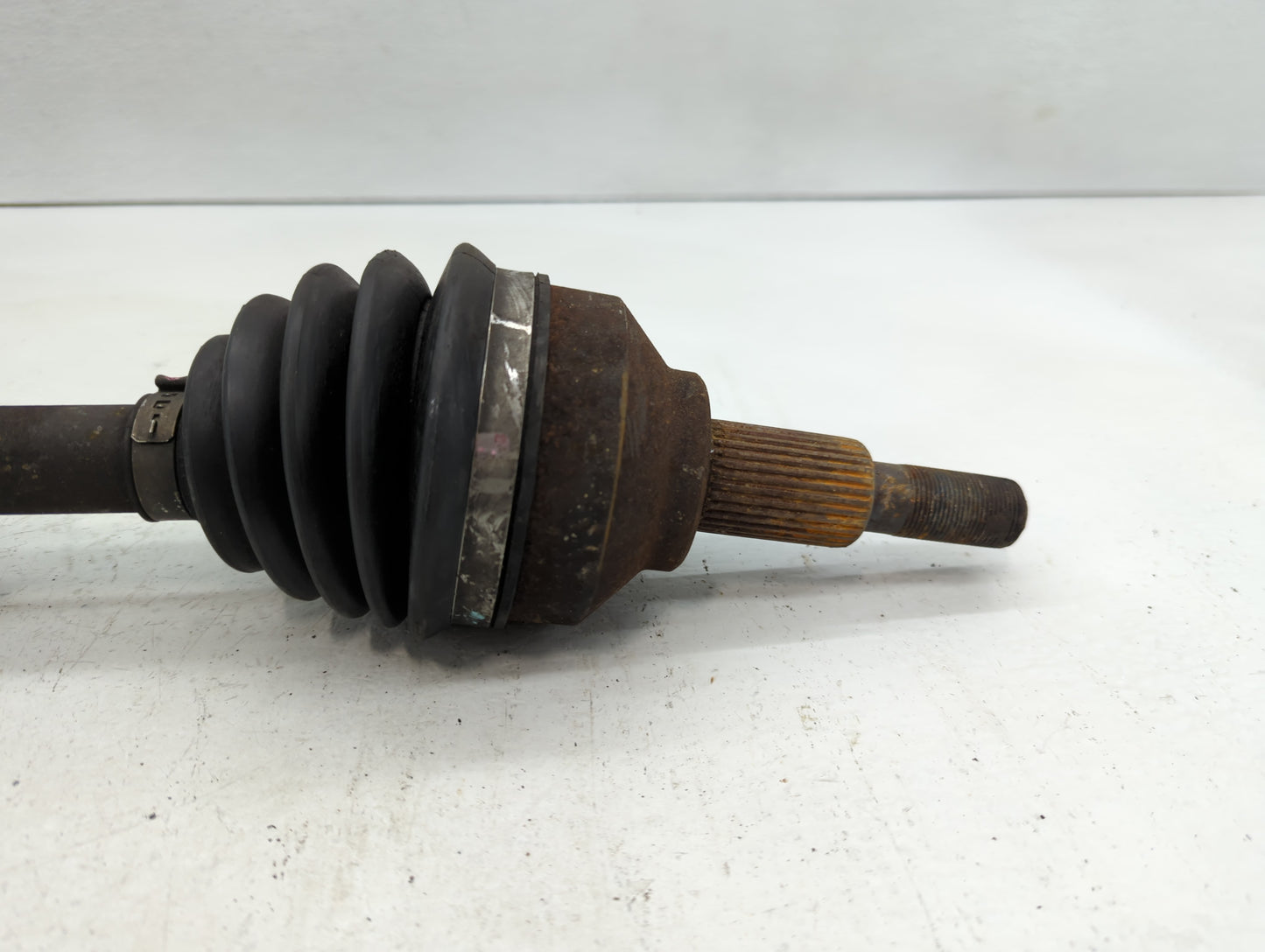 2011-2014 Chrysler 200 Axle Shaft Front Driver Cv C/v - Oemusedautoparts1.com